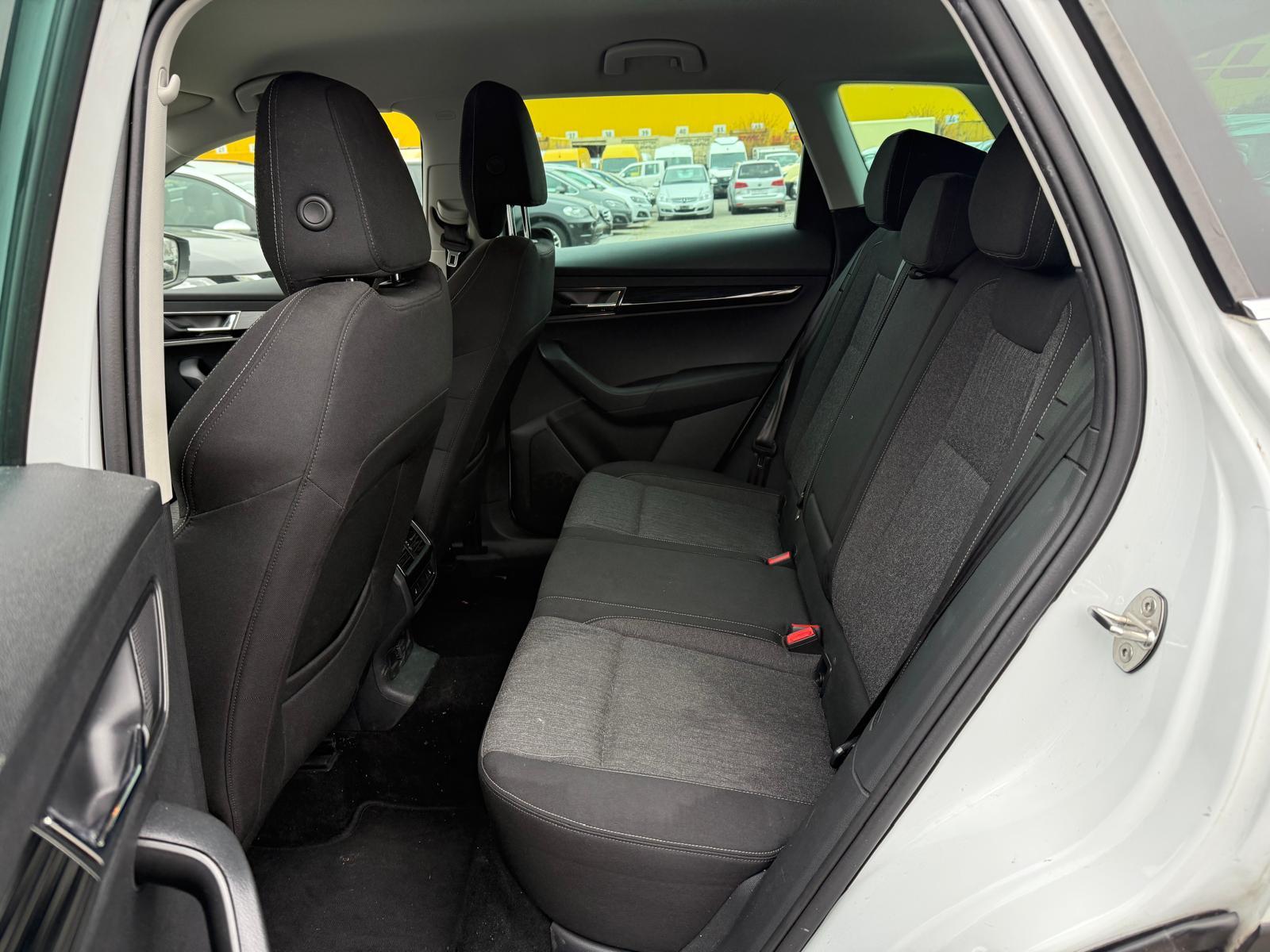 SKODA Karoq 2.0 TDI 190 Style 4x4 DSG-image-13