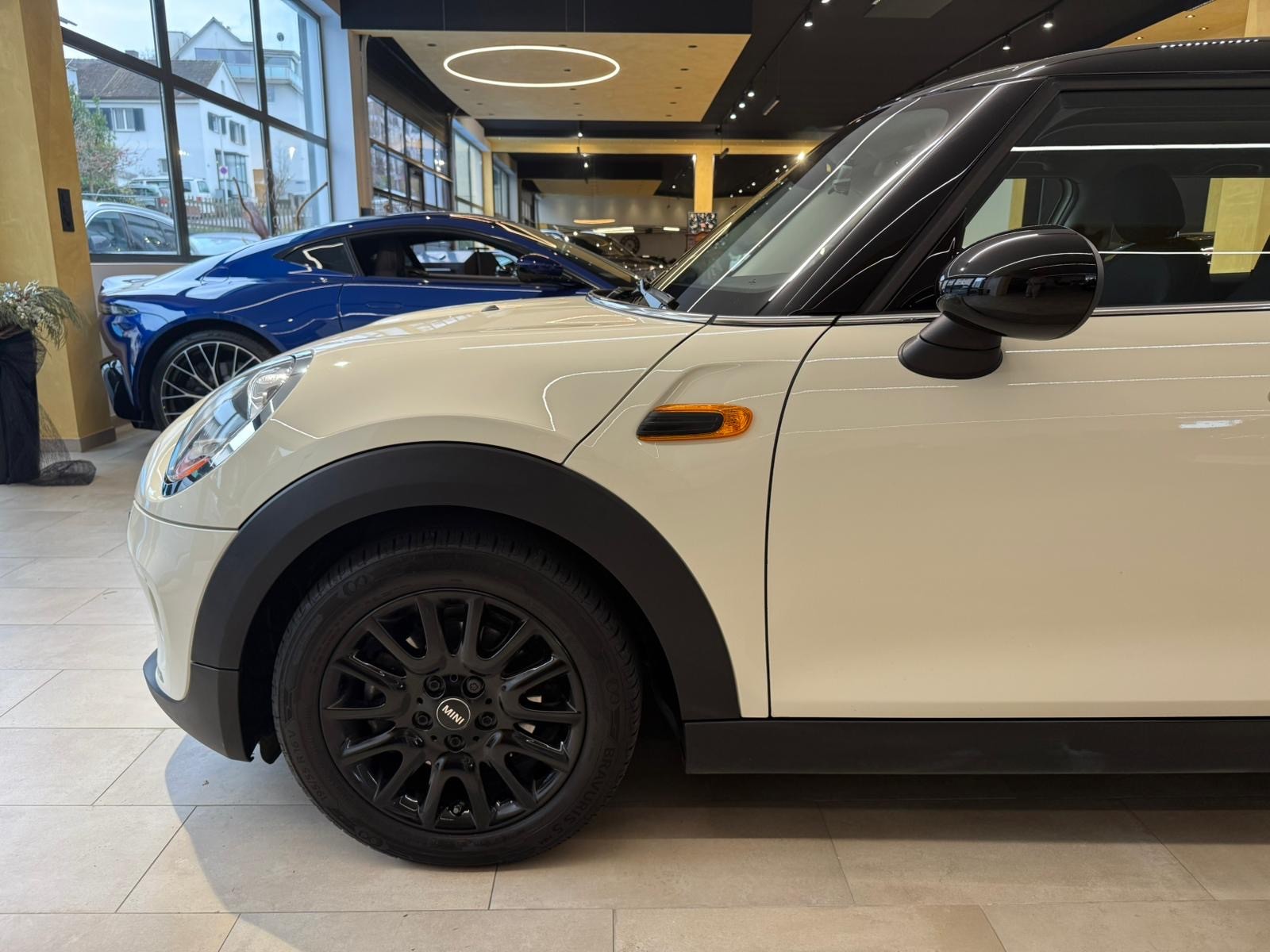 MINI Cooper-image-4