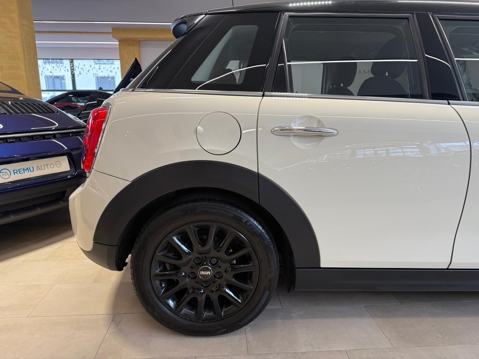 MINI Cooper-image-11