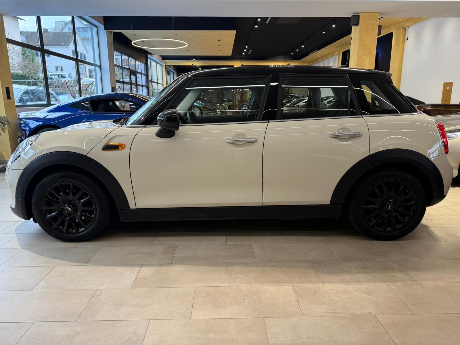 MINI Cooper-image-6
