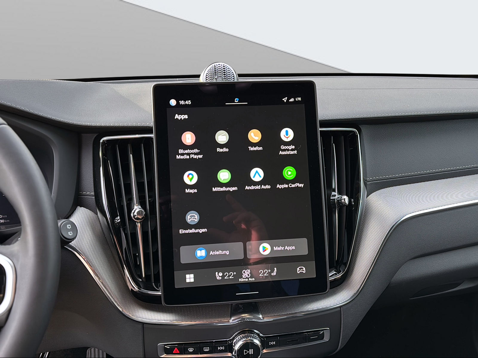 VOLVO XC60 T6 eAWD PluginHybrid Black Edition Geartronic-image-11