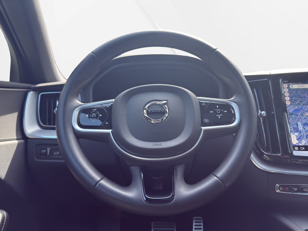 VOLVO XC60 T6 eAWD R-Design Geartronic-image-14