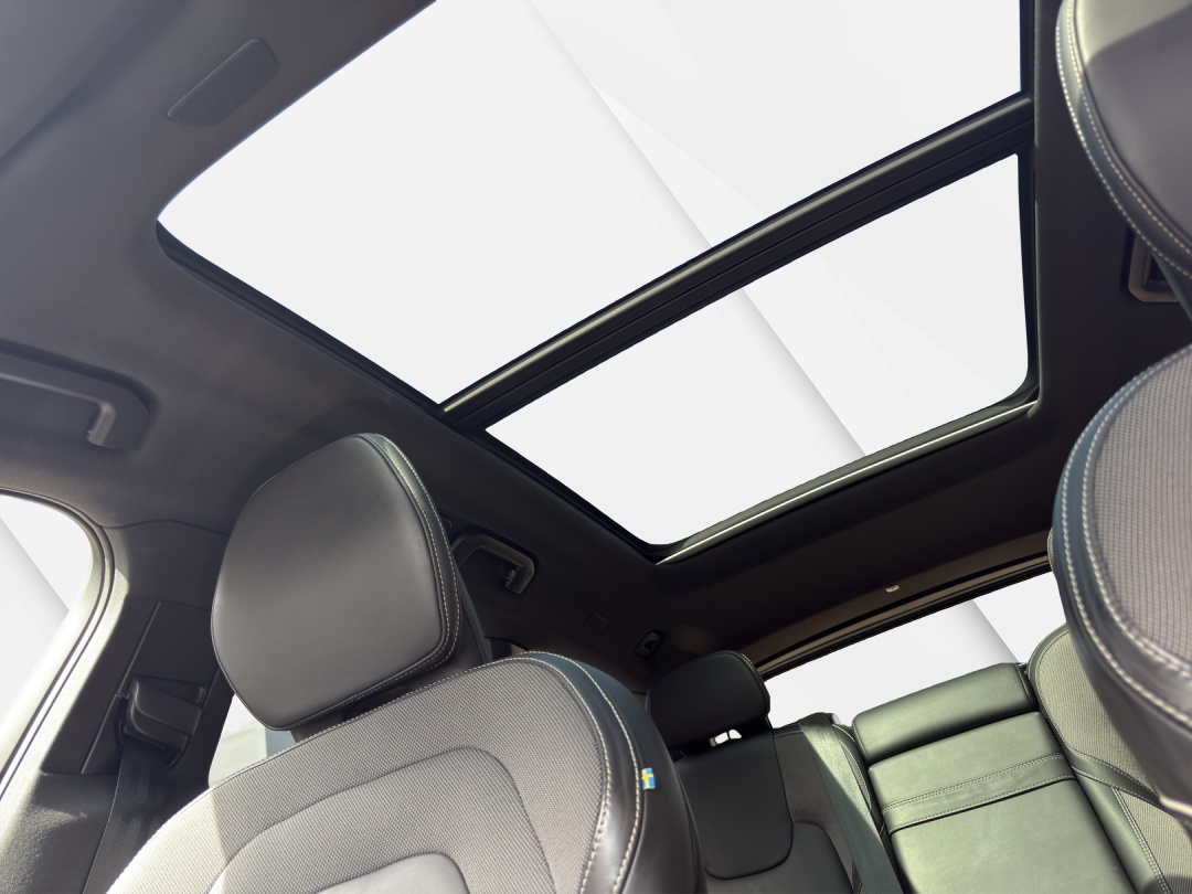 VOLVO XC60 T6 eAWD R-Design Geartronic-image-17