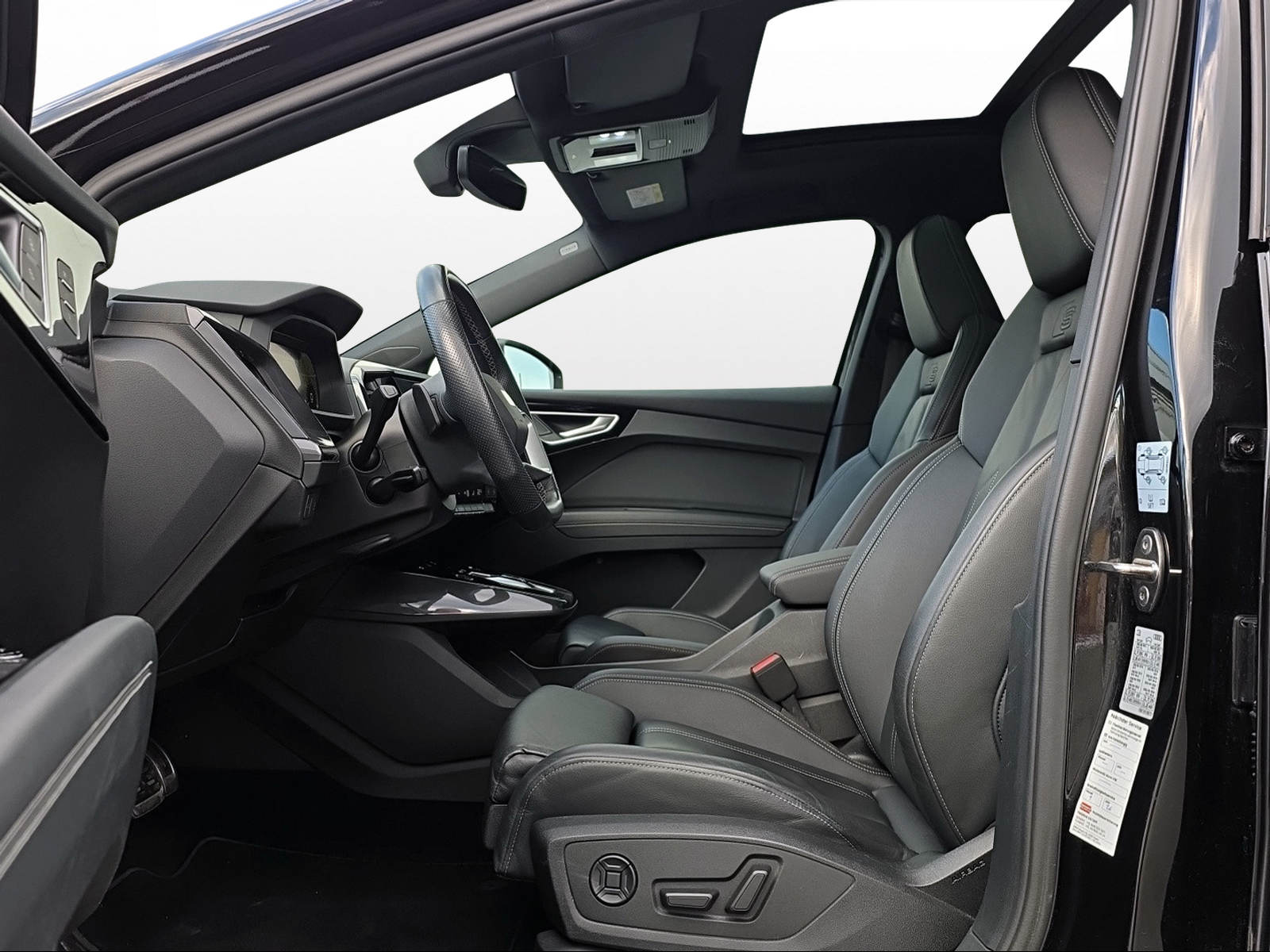 AUDI Q4 Sportback e-tron 50 quattro-image-6