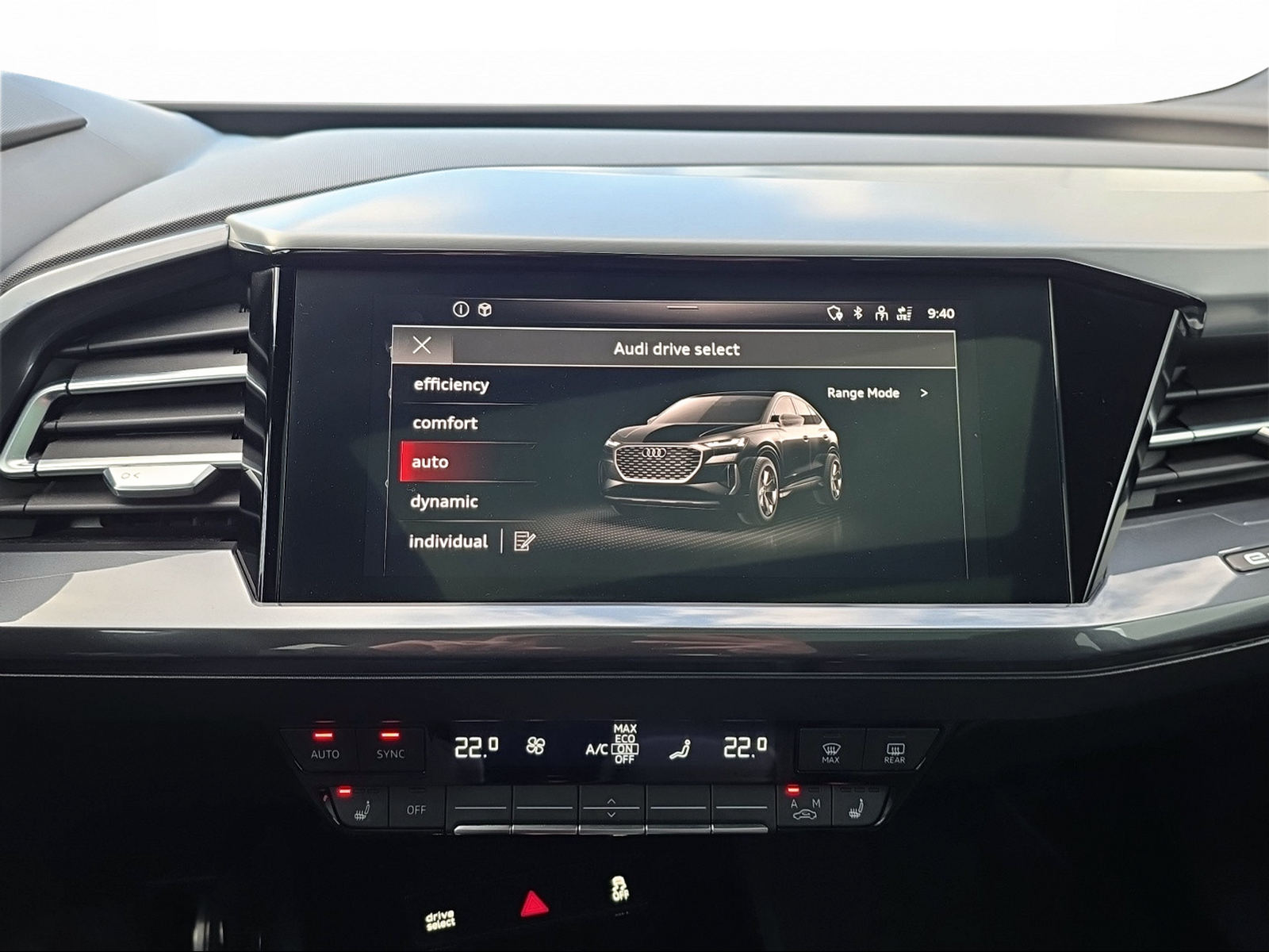 AUDI Q4 Sportback e-tron 50 quattro-image-8