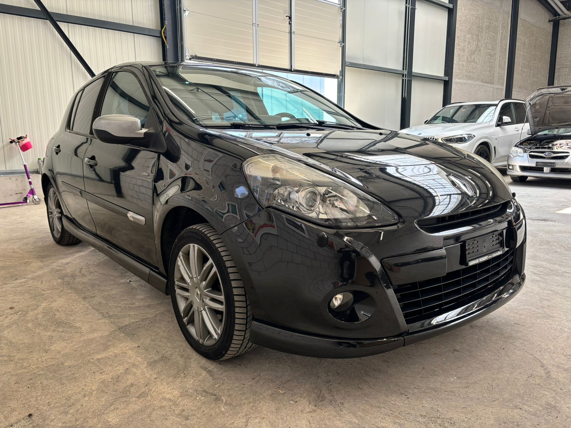 RENAULT Clio 1.6 16V GT-image-1