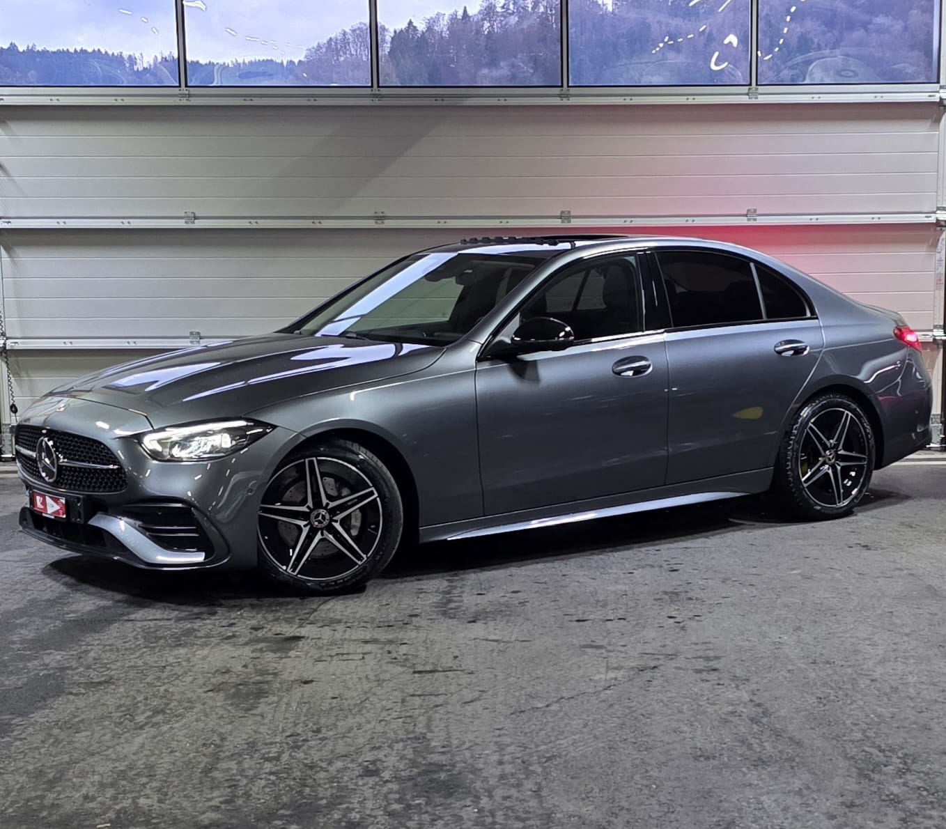 MERCEDES-BENZ C 200 AMG LINE *Ambientebeleuchtung*Schiebedach*Sitzheizung*Elektrische Sitze*Rückfahrkamera*