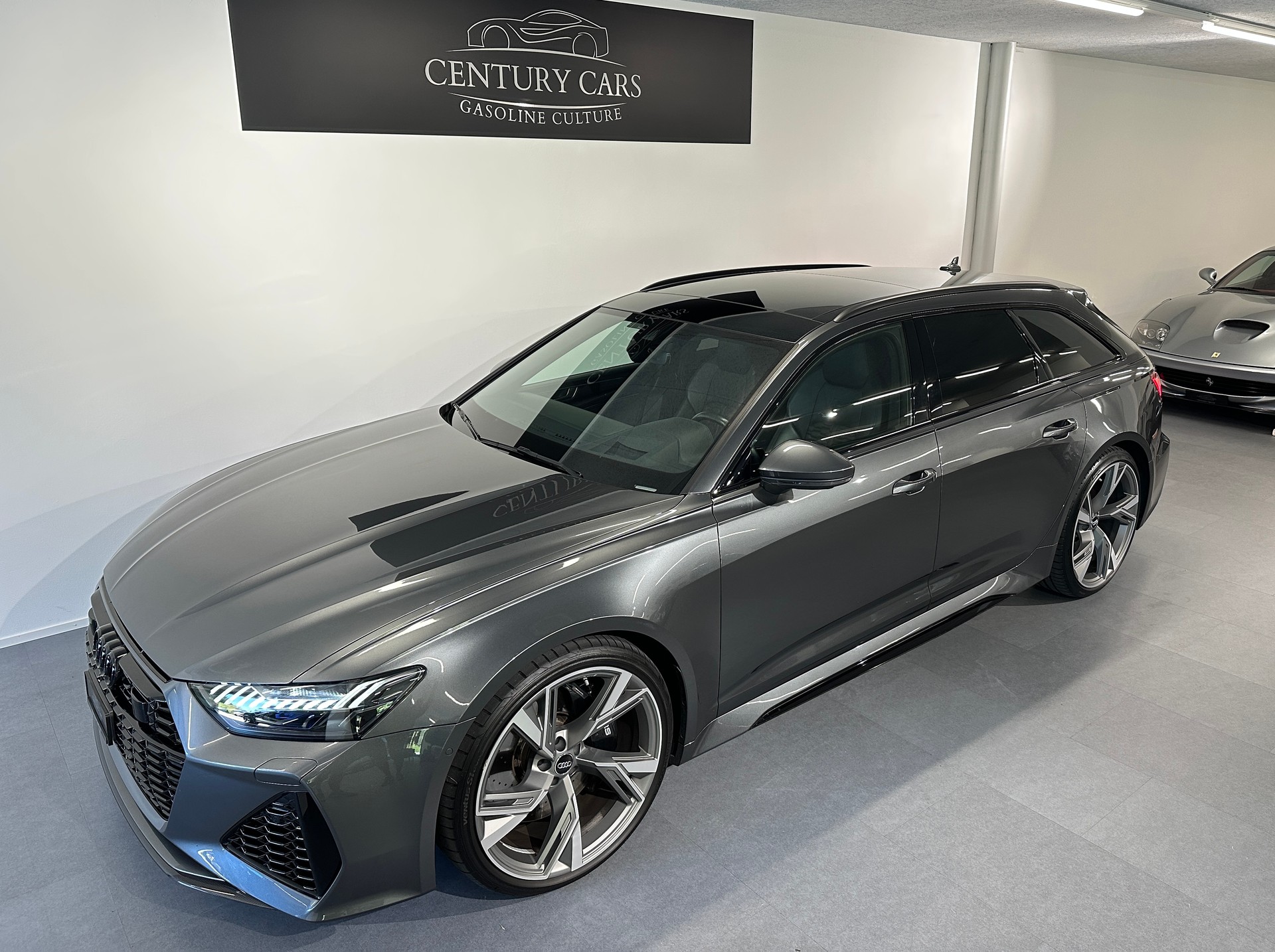 AUDI RS6 Avant 4.0 TFSI V8 quattro-showroom-element-3