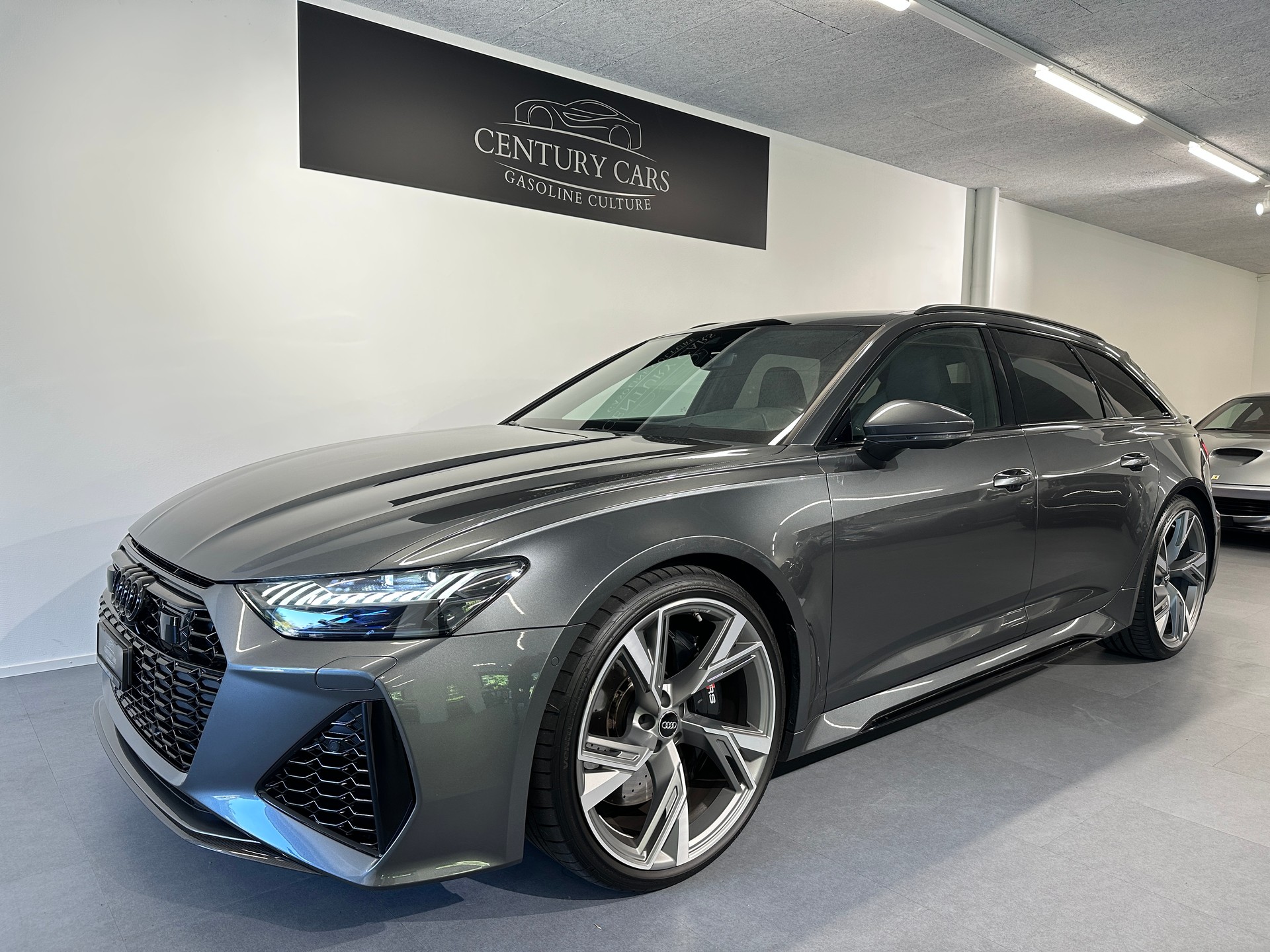 AUDI RS6 Avant 4.0 TFSI V8 quattro-showroom-element-2