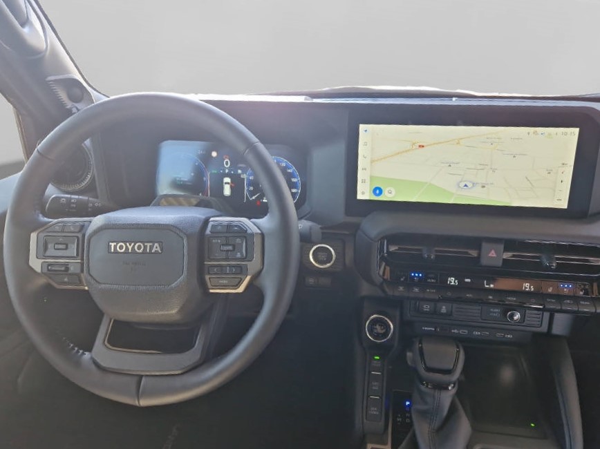 TOYOTA Land Cruiser 2.8 D 48V Invinci 48095/007-image-10