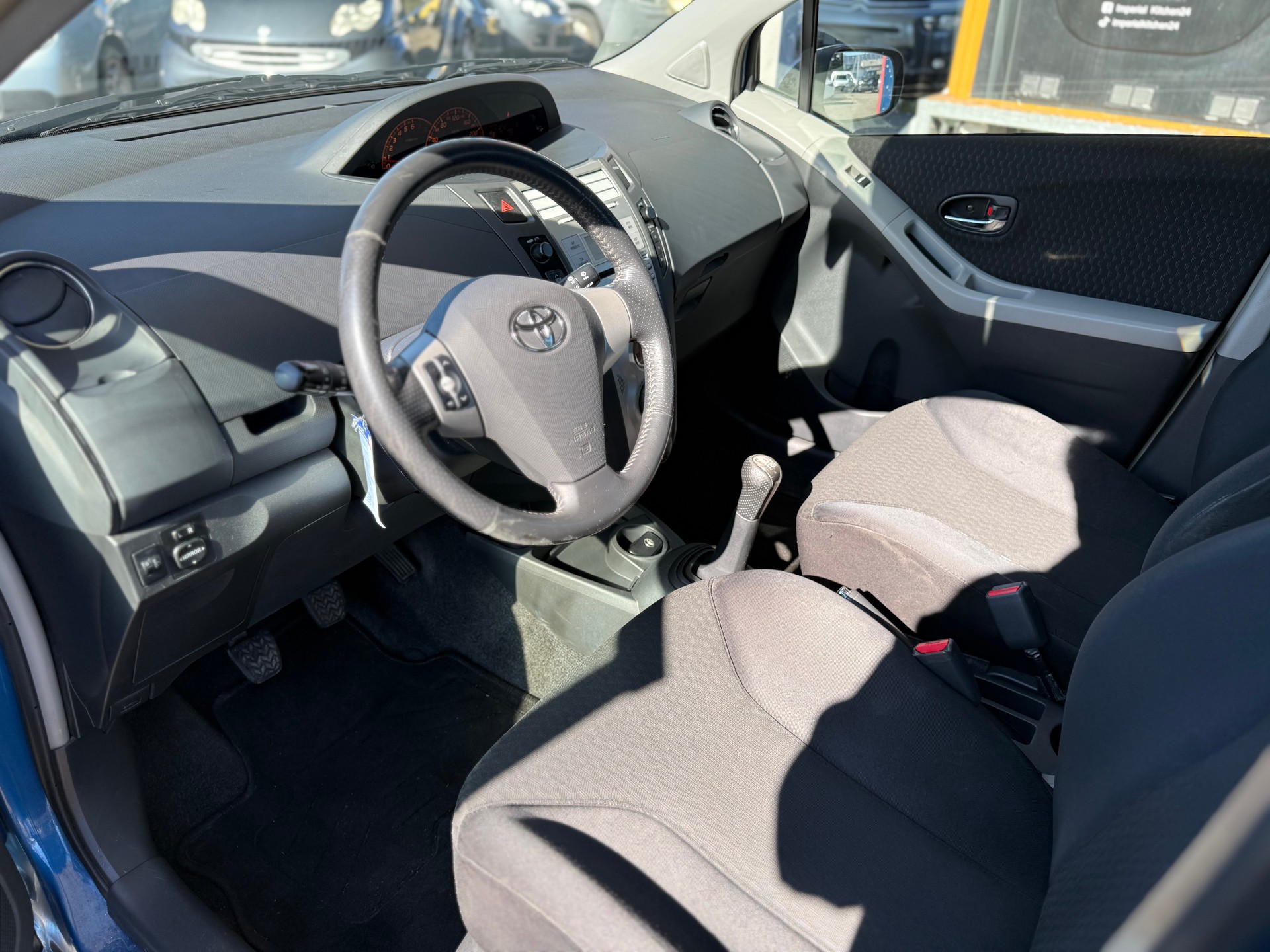 TOYOTA Yaris 1.8 TS-image-7