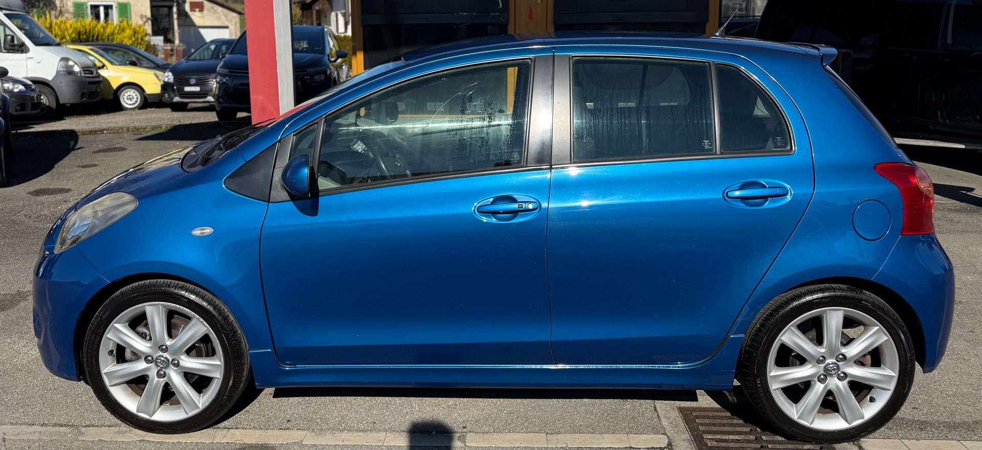 TOYOTA Yaris 1.8 TS-image-1