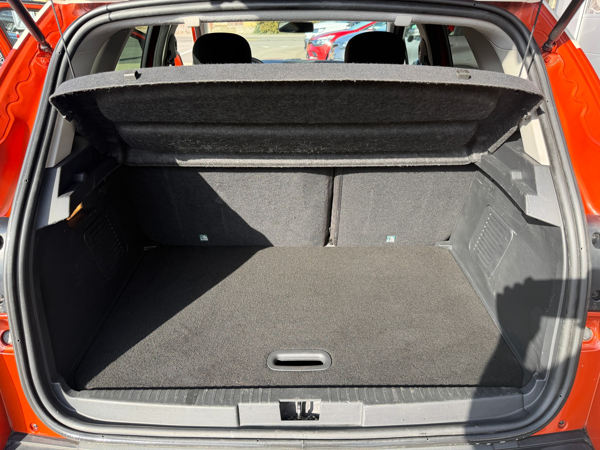 RENAULT Captur 1.2 TCe Privilege EDC-image-6