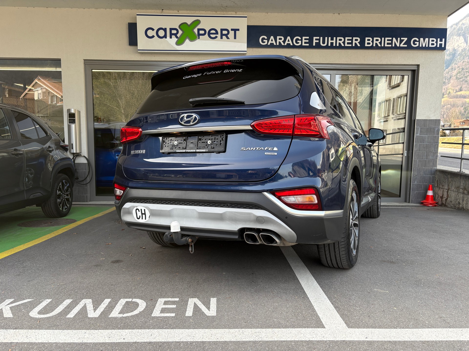 HYUNDAI Santa Fe 2.2 CRDI Vertex 4WD Automatic-image-4