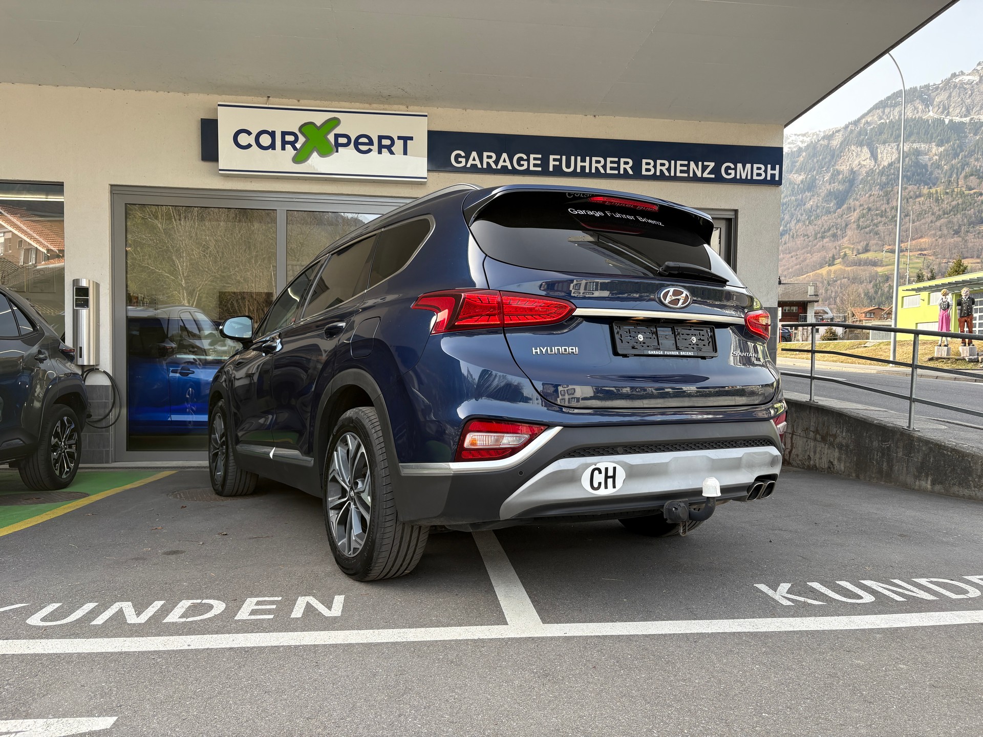 HYUNDAI Santa Fe 2.2 CRDI Vertex 4WD Automatic-image-2