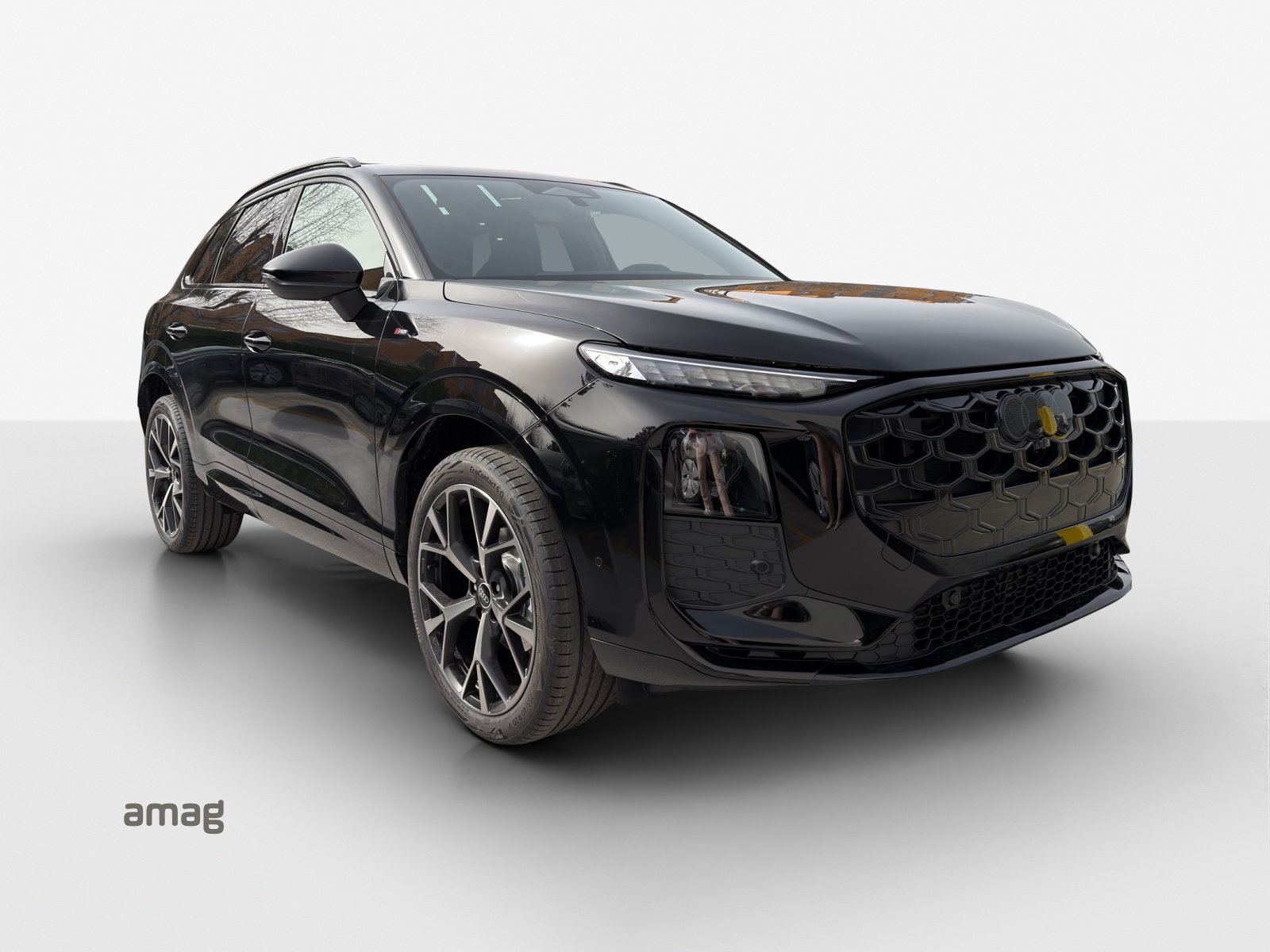 AUDI Q3 SUV 110 kW TFSI S tronic-image-5