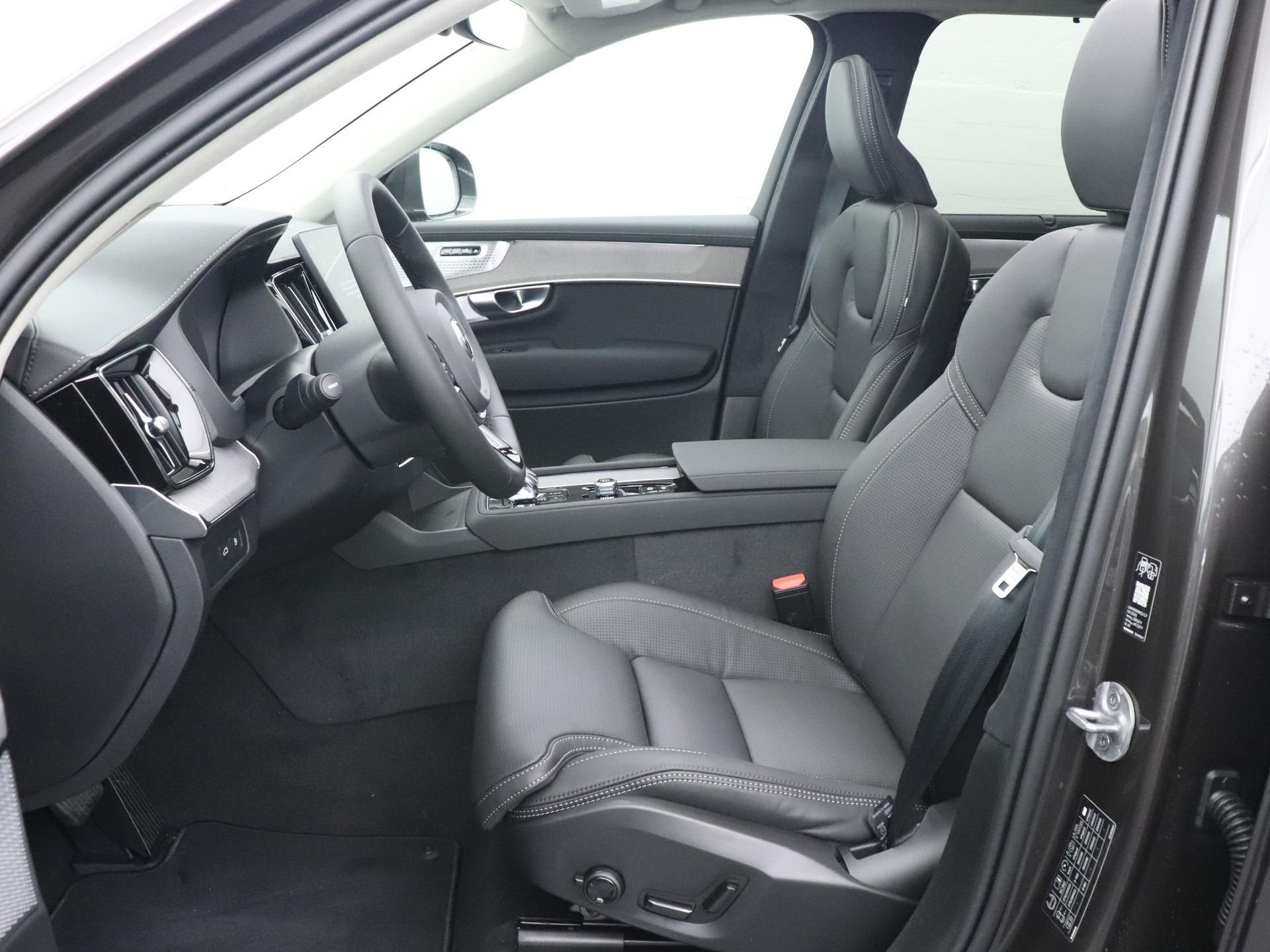 VOLVO XC90 2.0 T8 TE XCLUSIVE Edition Bright eAWD-showroom-element-2