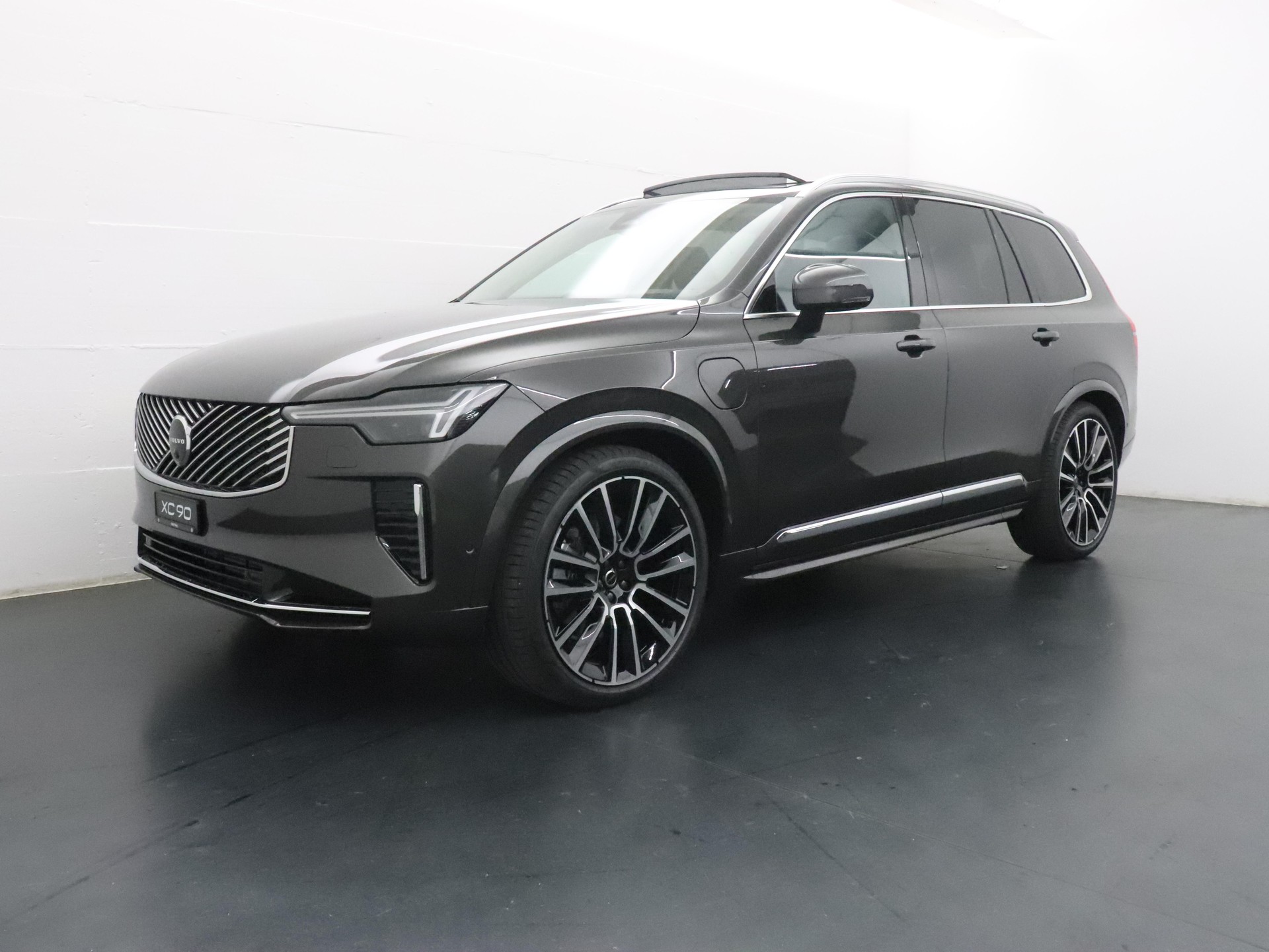 VOLVO XC90 2.0 T8 TE XCLUSIVE Edition Bright eAWD-showroom-element-1