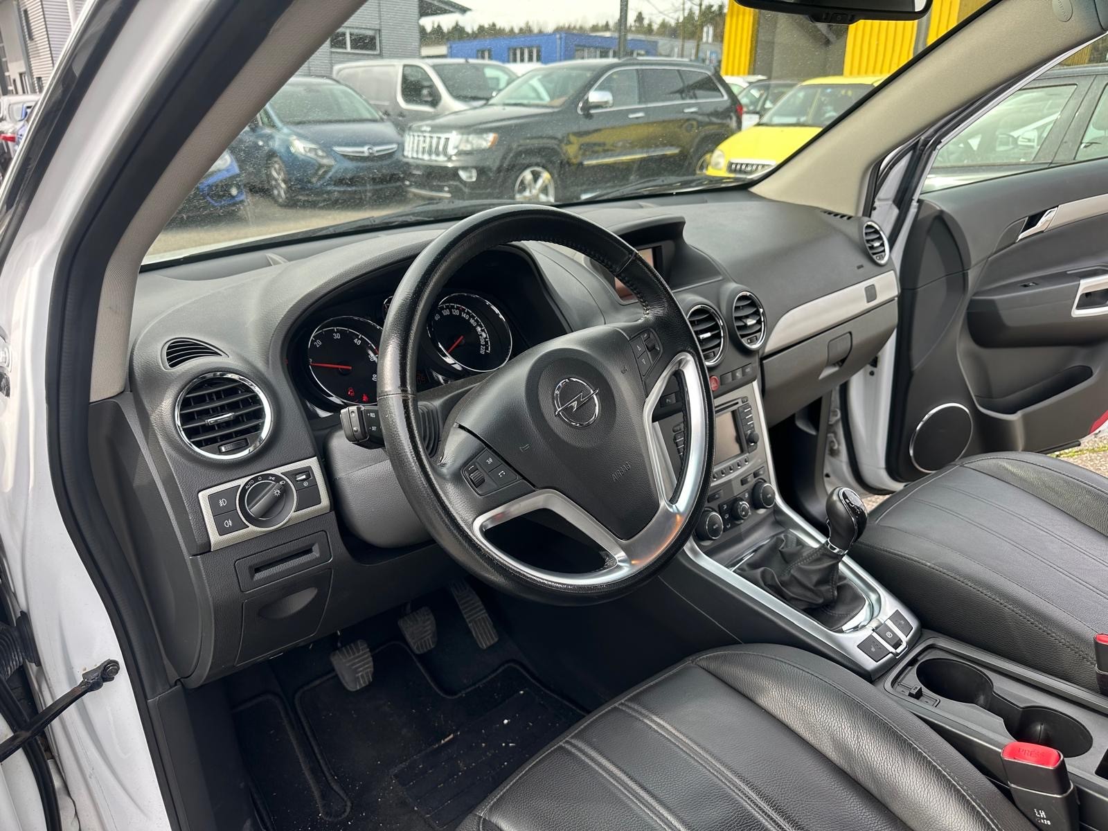 OPEL Antara 2.2 CDTi Cosmo 4WD-image-8