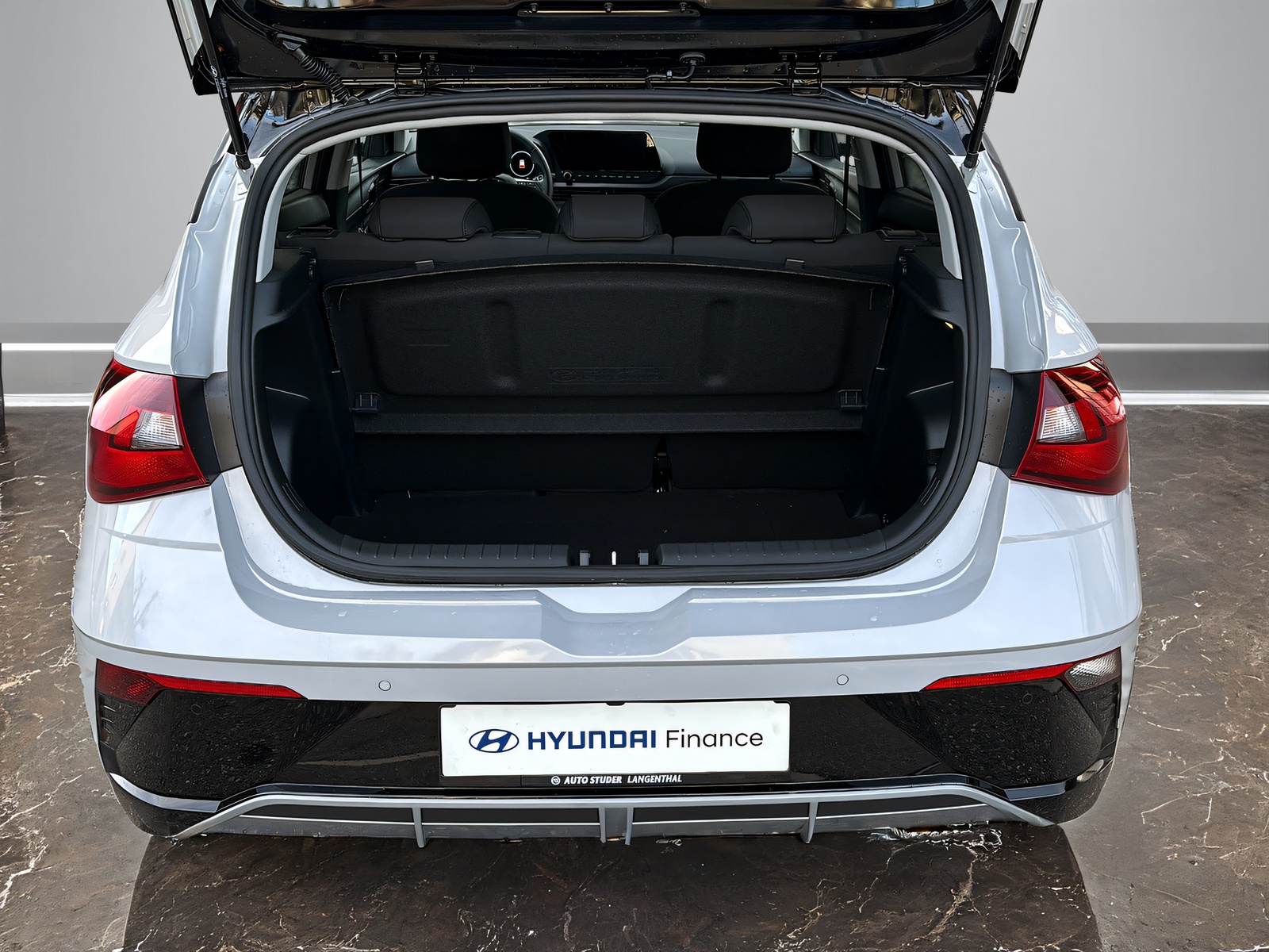HYUNDAI i20 1.0 T-GDi Amplia-image-6