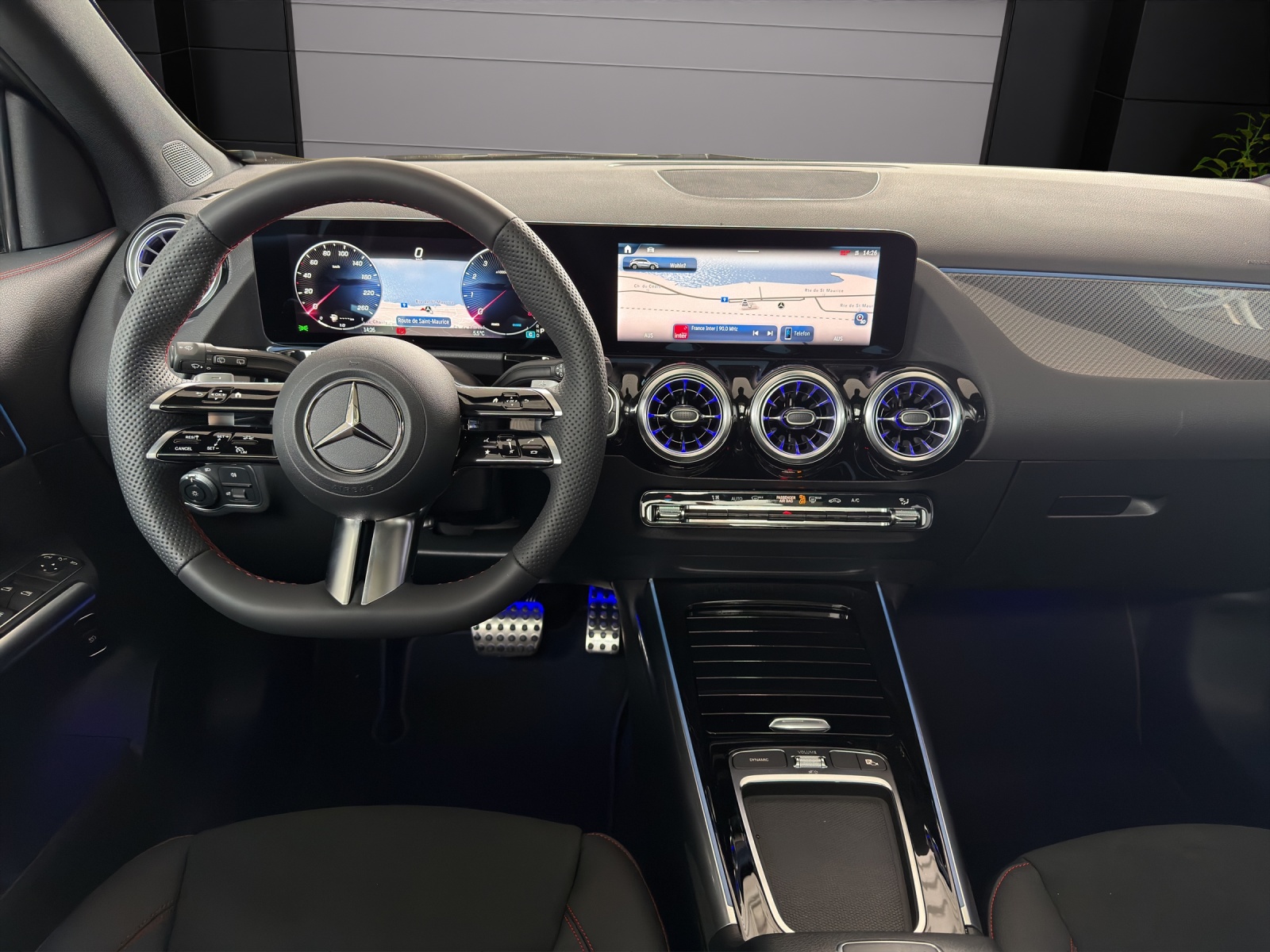 Image MERCEDES-BENZ GLA-250 GLA 250 4Matic 8G-DCT Swiss Star