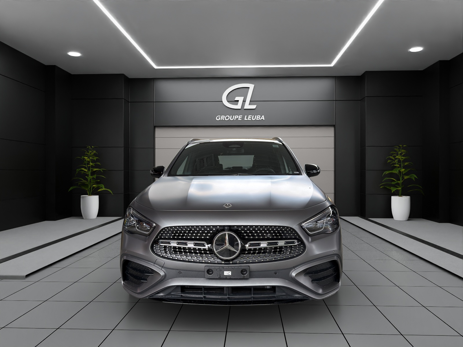 MERCEDES-BENZ GLA 250 4Matic 8G-DCT Swiss Star-image-1