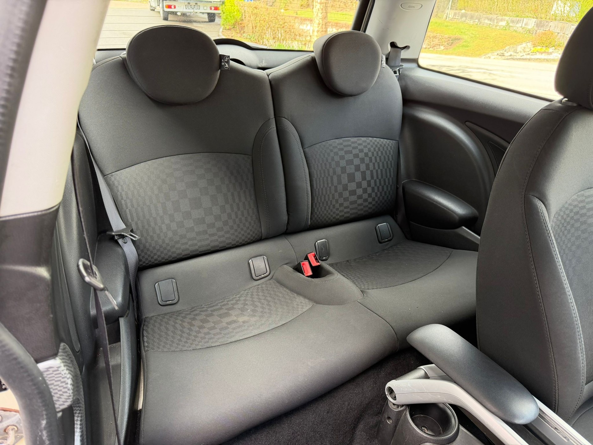MINI Cooper S-image-9