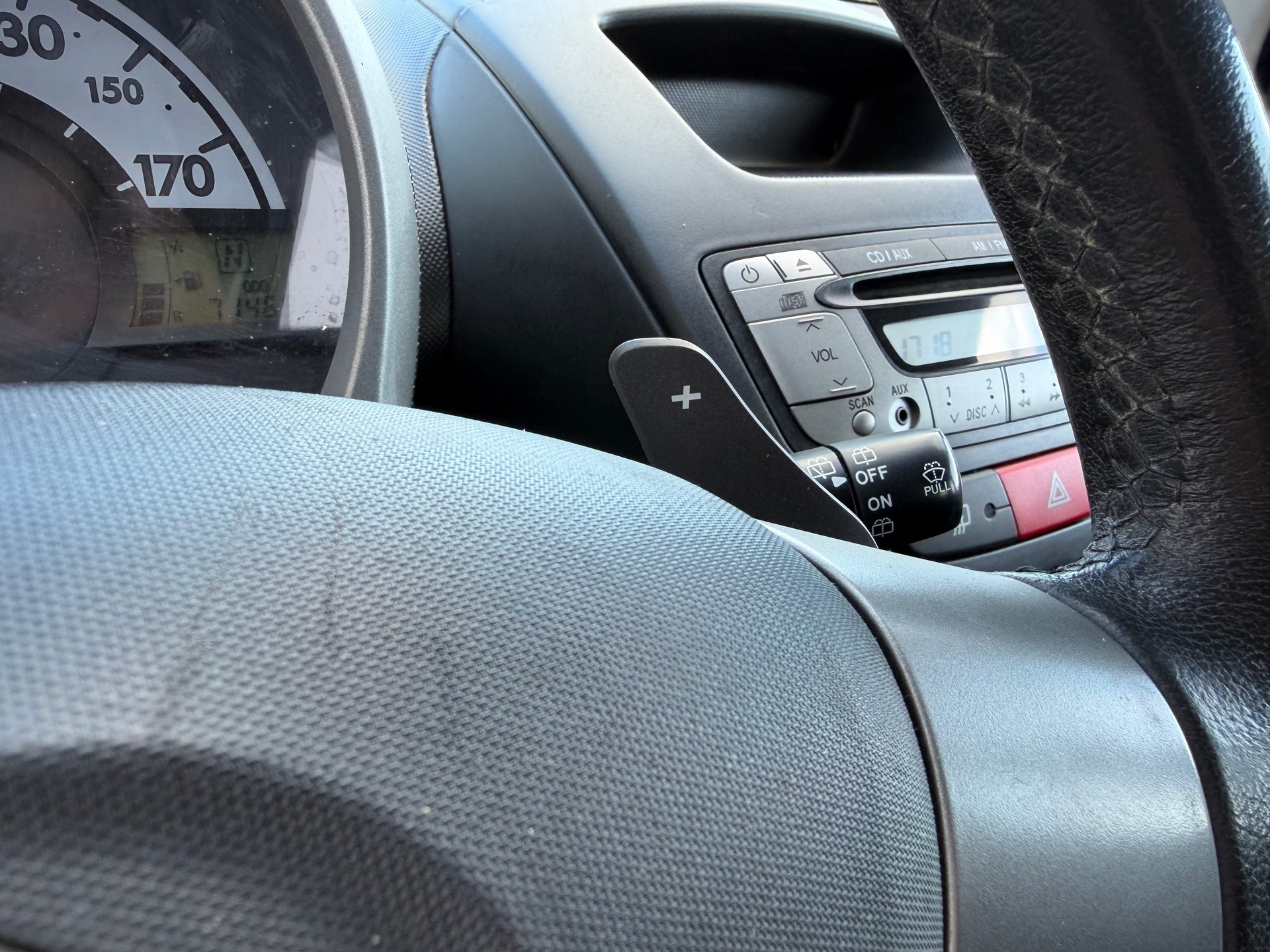 CITROEN C1 1.0i Séduction EGS-image-17