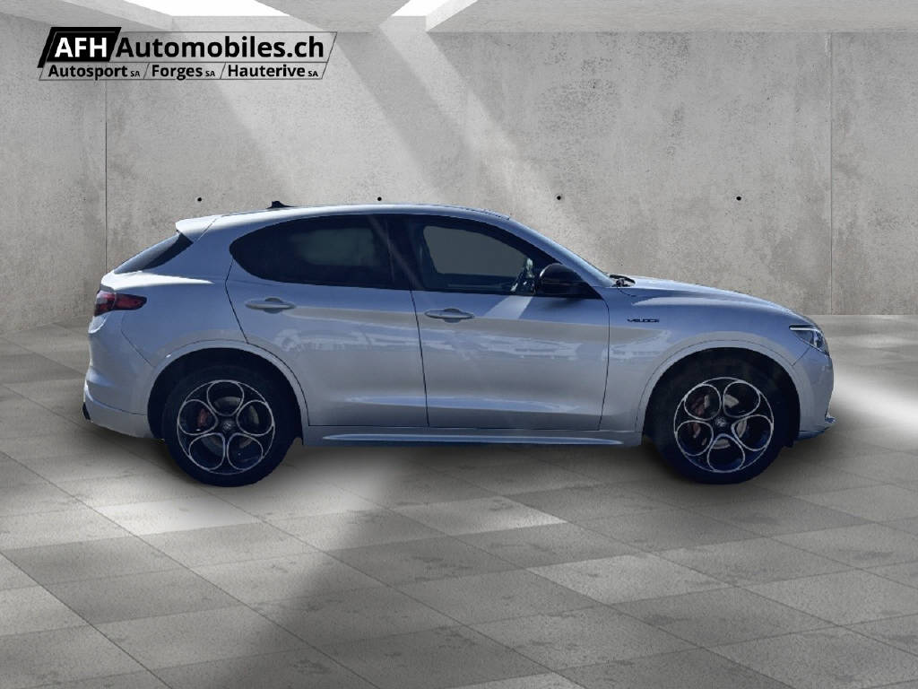 ALFA ROMEO Stelvio 2.0 Q4 280 Veloce-image-14