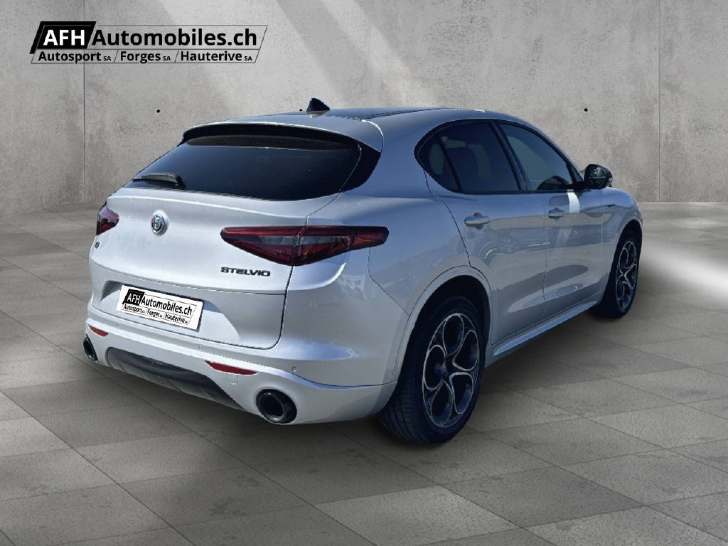 ALFA ROMEO Stelvio 2.0 Q4 280 Veloce-image-13
