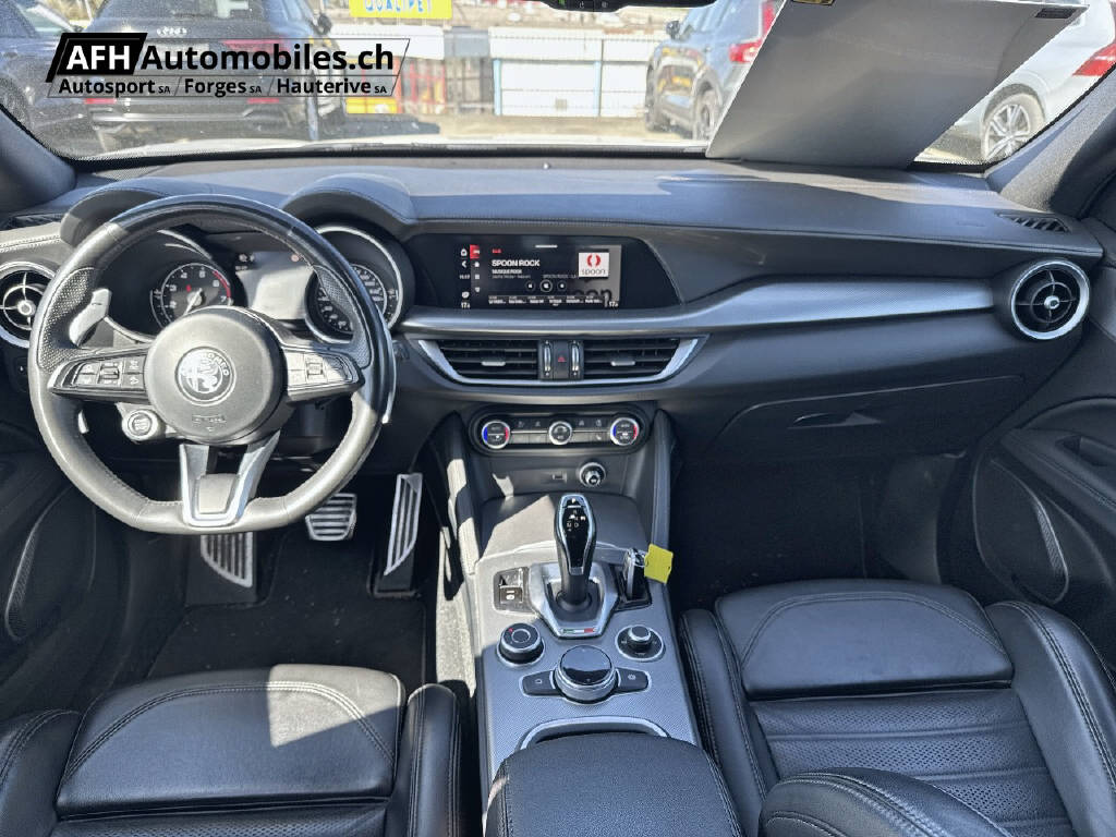 ALFA ROMEO Stelvio 2.0 Q4 280 Veloce-image-18