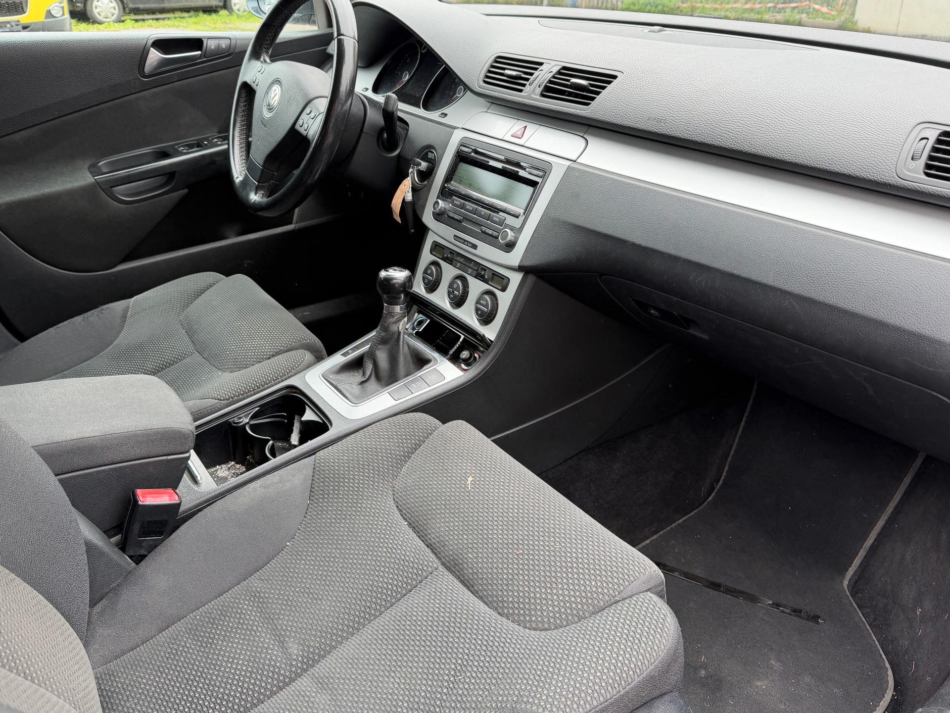 VW Passat Variant 2.0 TDI BlueMotion Comfortline-image-7