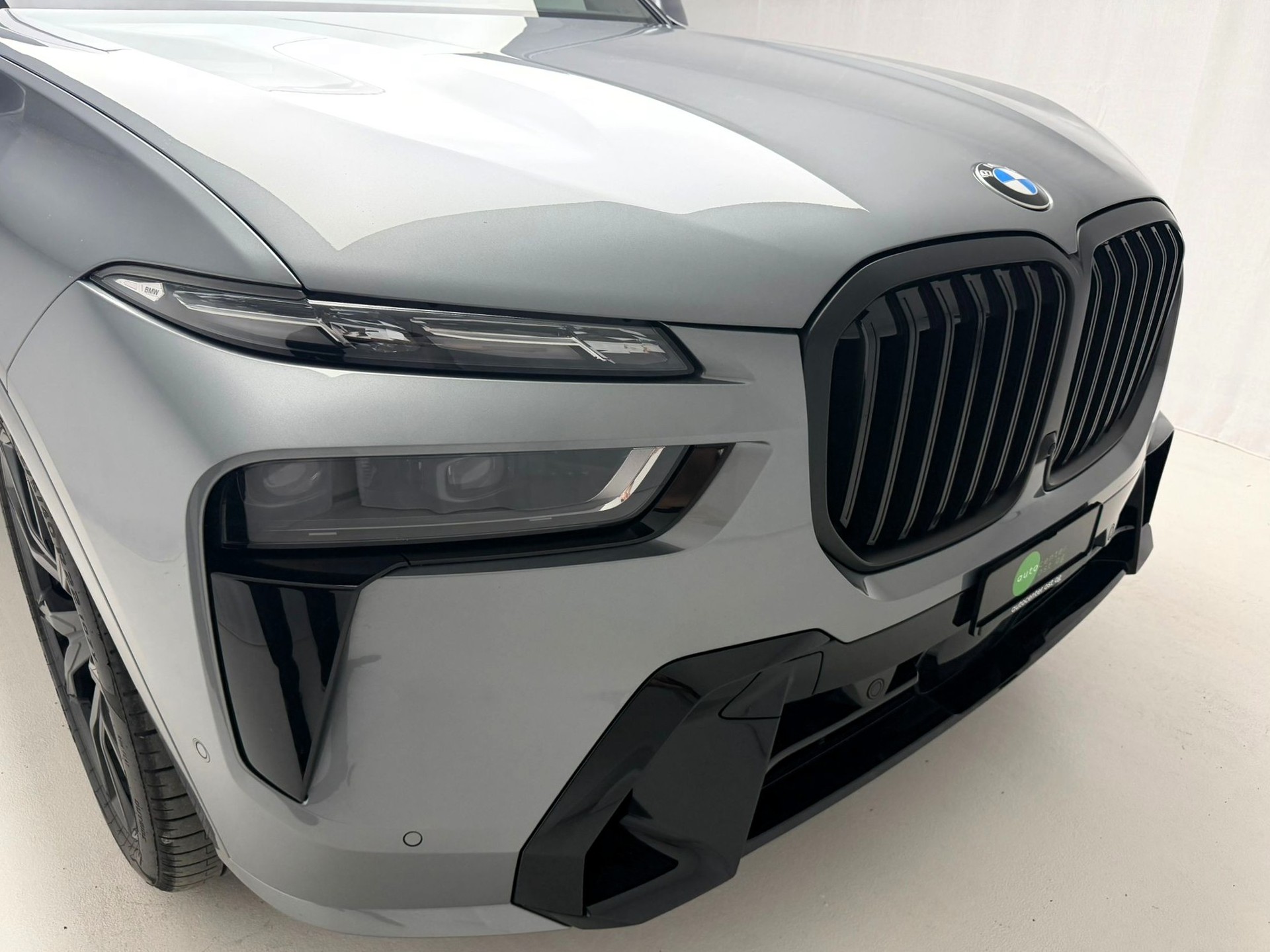 BMW X7 xDrive 48V 40d M Sport Pro Steptronic-image-9