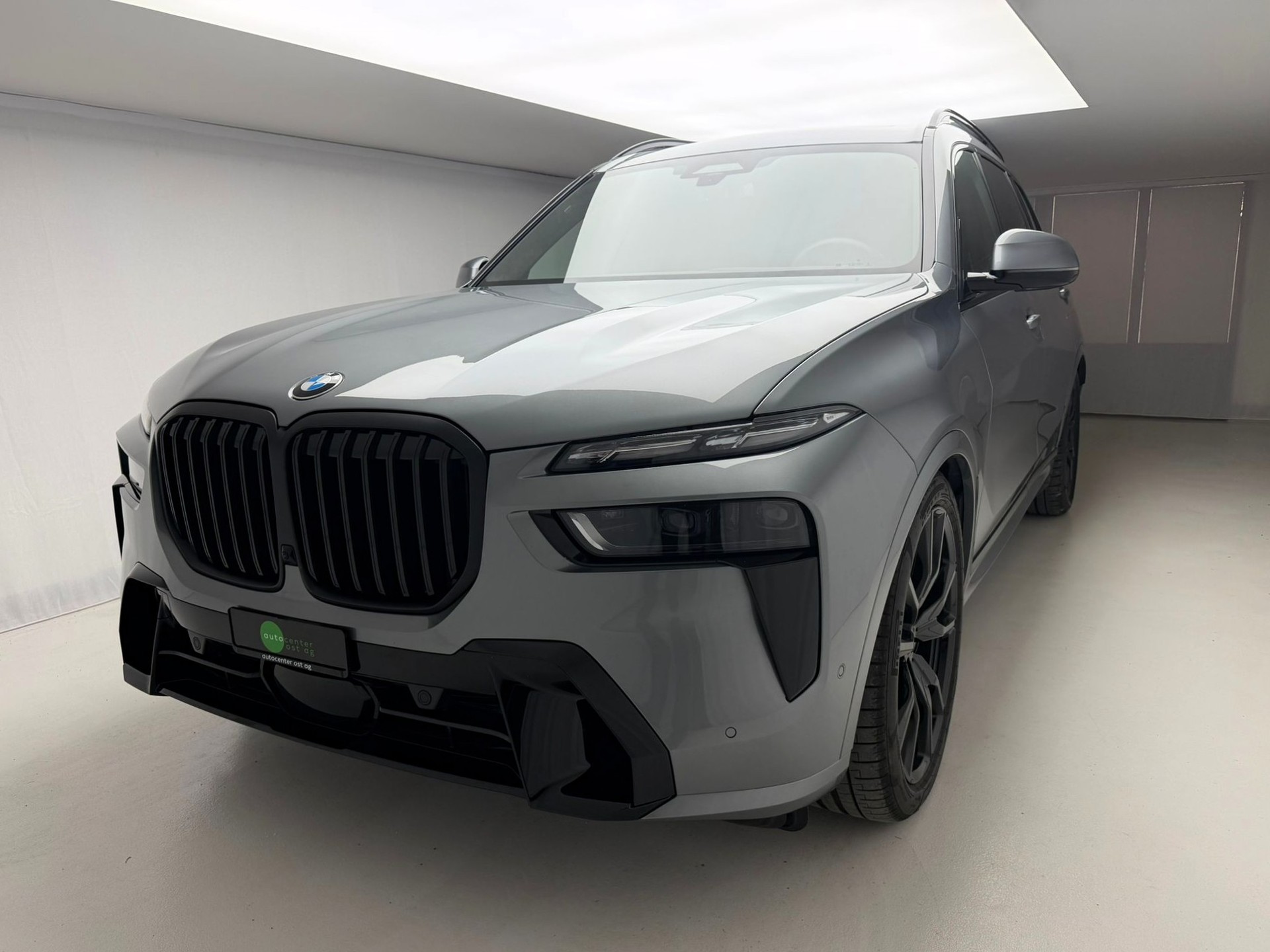 BMW X7 xDrive 48V 40d M Sport Pro Steptronic-image-1
