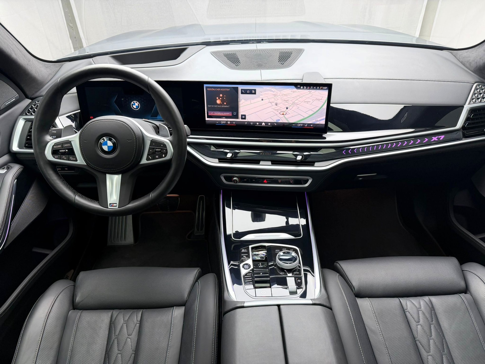 BMW X7 xDrive 48V 40d M Sport Pro Steptronic-image-18