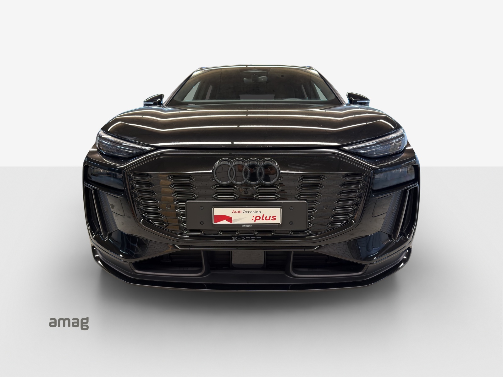 AUDI Q6 e-tron quattro-image-7