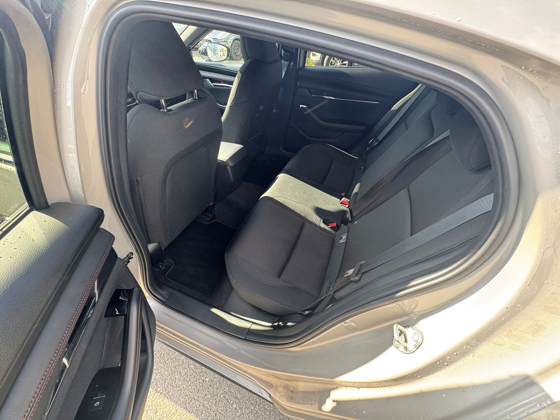 MAZDA 3 Hatchback SKYACTIV-X MHybrid 186 Homura AWD Automat-image-10