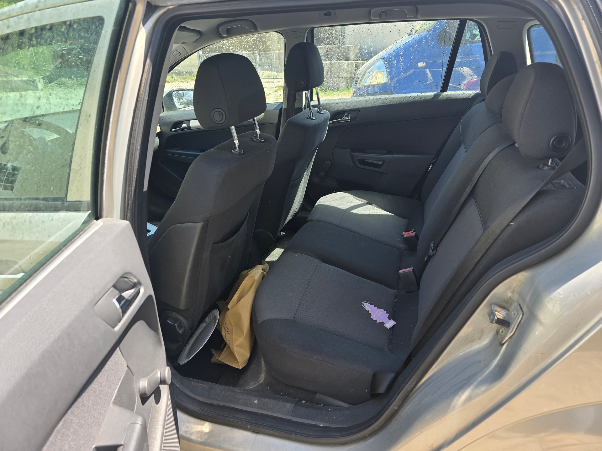 OPEL Astra Caravan 1.8i 16V Diamond Automatic-image-7
