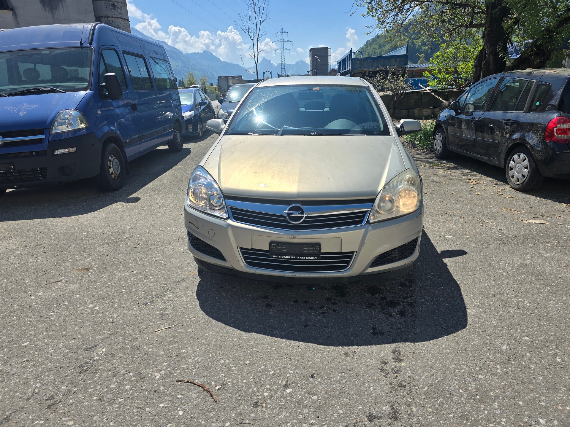 OPEL Astra Caravan 1.8i 16V Diamond Automatic
