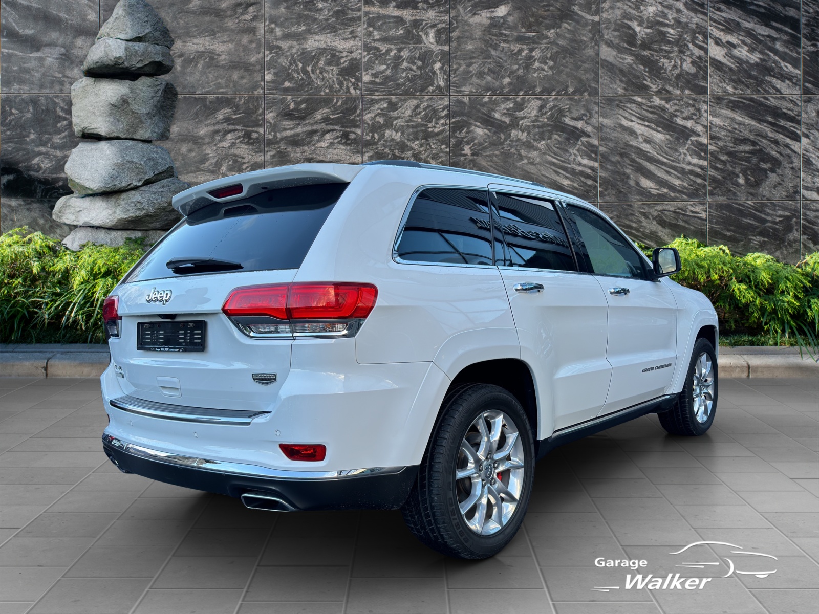 JEEP Grand Cherokee 3.0 CRD Summit Automatic-image-5