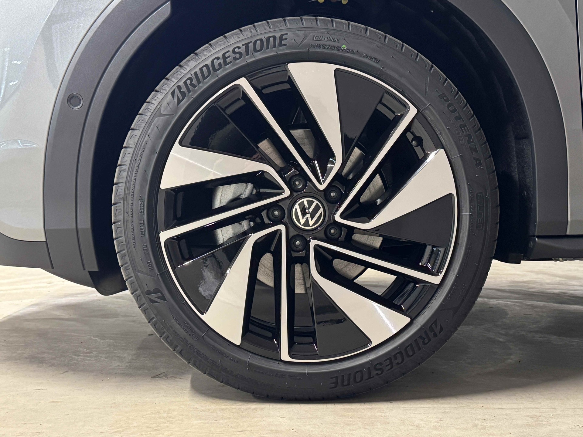 VW T-Roc 1.5 eTSI mHEV Style DSG-image-16