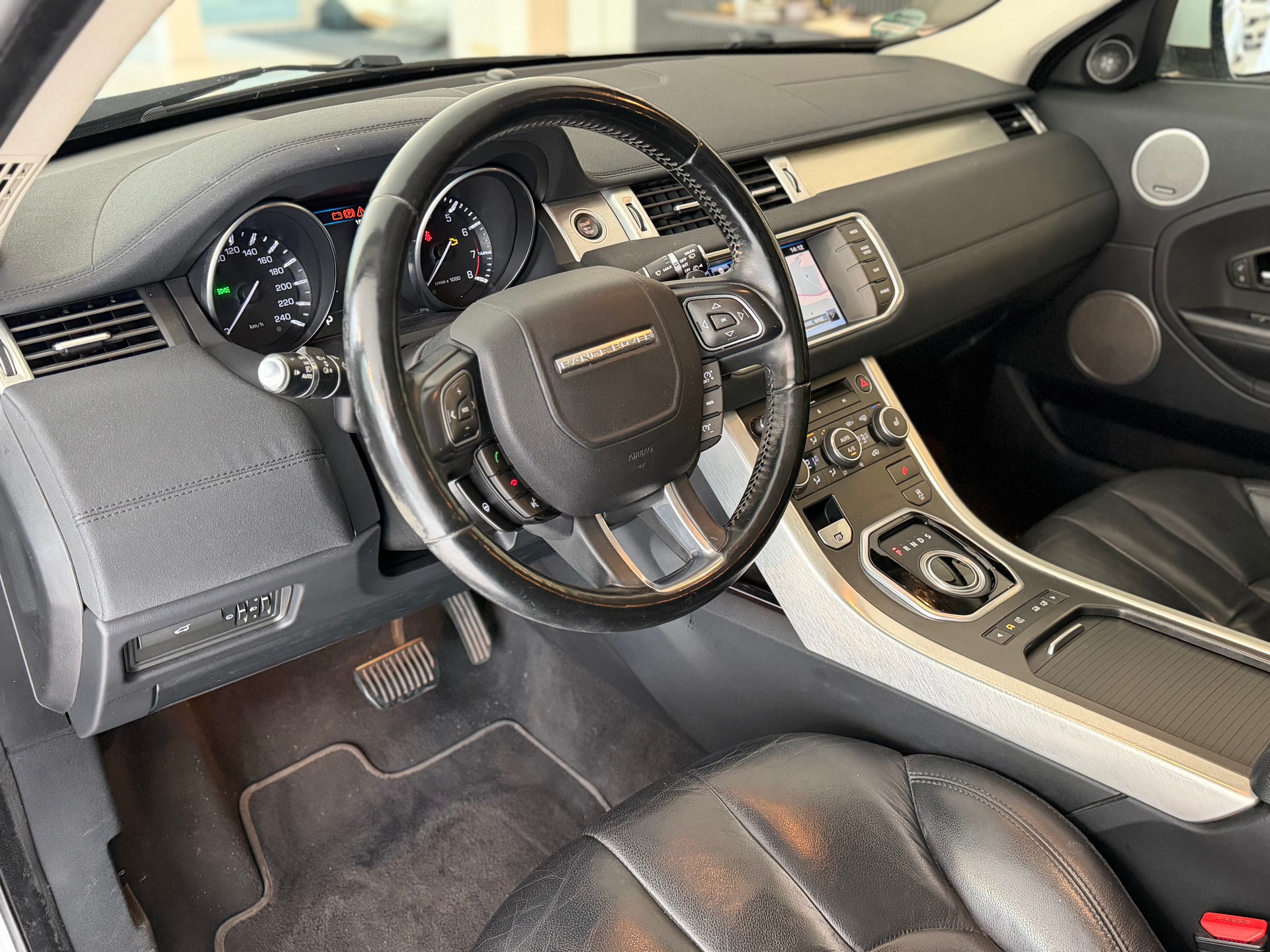 LAND ROVER Range Rover Evoque 2.0 Si4 Dynamic AT6 **Frisch ab MFK & Service**-image-13
