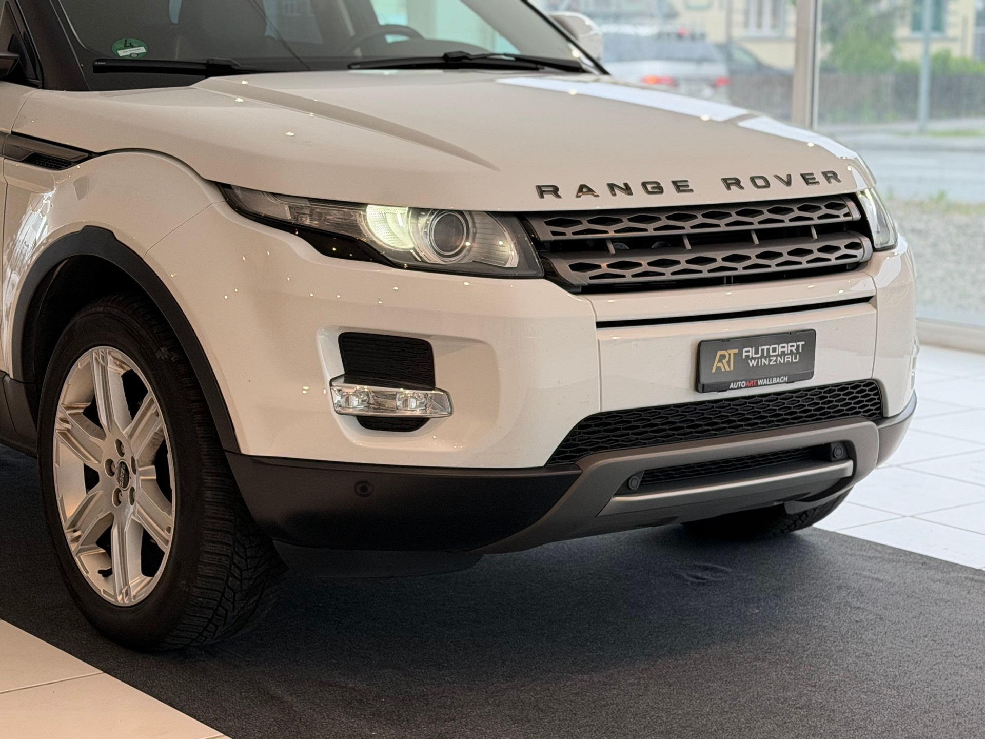 LAND ROVER Range Rover Evoque 2.0 Si4 Dynamic AT6 **Frisch ab MFK & Service**-image-4