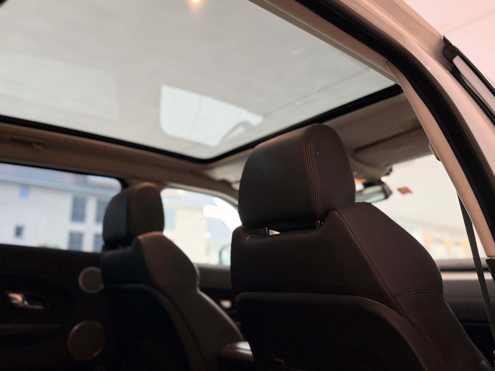 LAND ROVER Range Rover Evoque 2.0 Si4 Dynamic AT6 **Frisch ab MFK & Service**-image-21