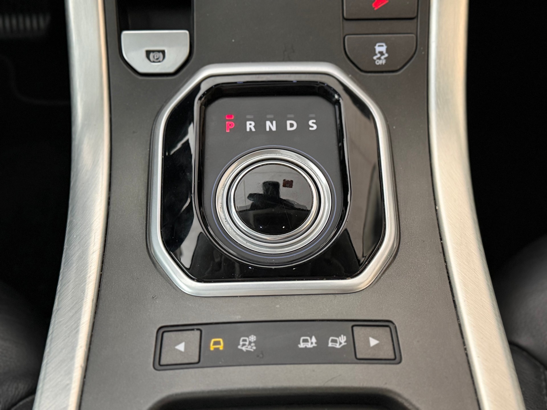 LAND ROVER Range Rover Evoque 2.0 Si4 Dynamic AT6 **Frisch ab MFK & Service**-image-29