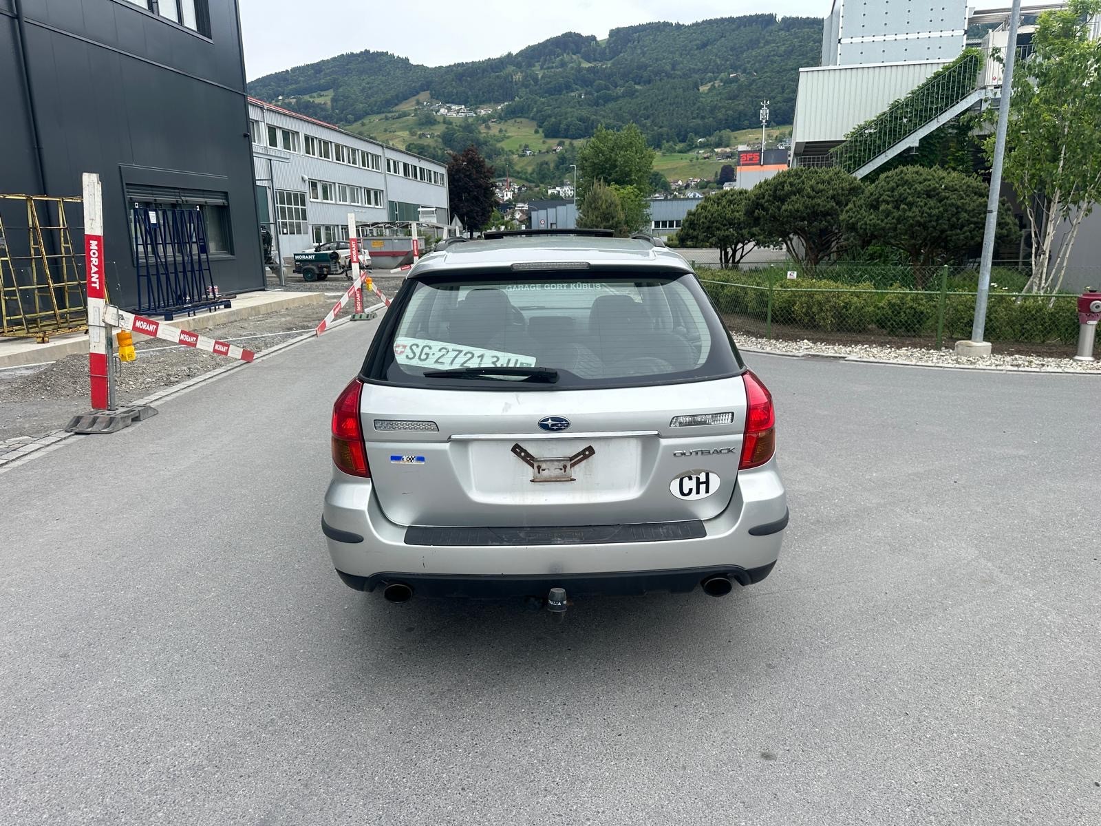 SUBARU Outback 2.5i AWD-image-3