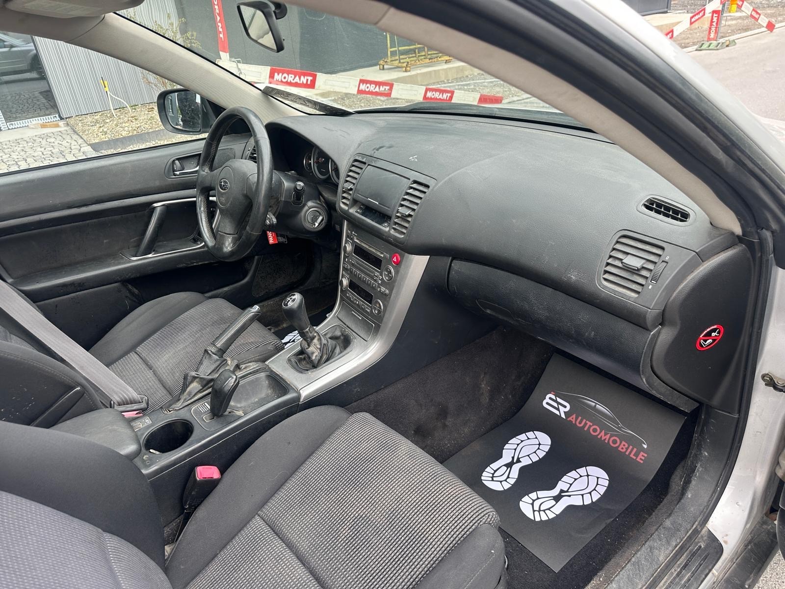SUBARU Outback 2.5i AWD-image-10