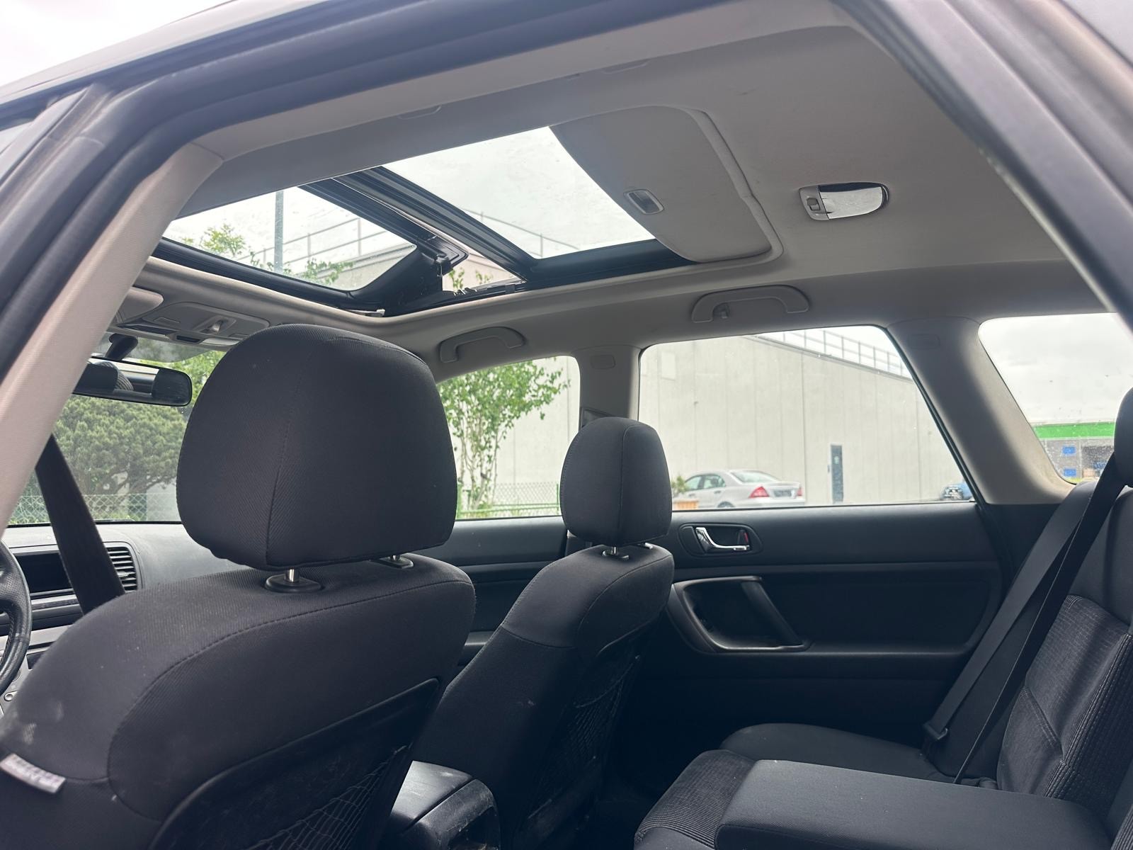 SUBARU Outback 2.5i AWD-image-11
