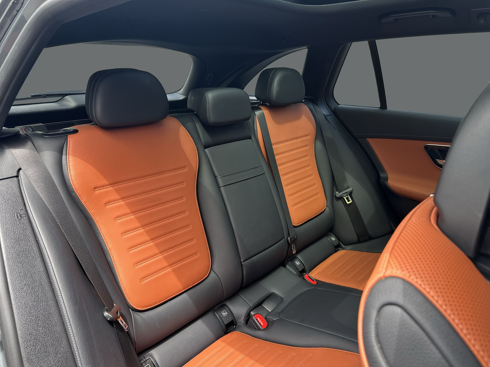 MERCEDES-BENZ C 43 AMG T-Modell 4Matic-image-18
