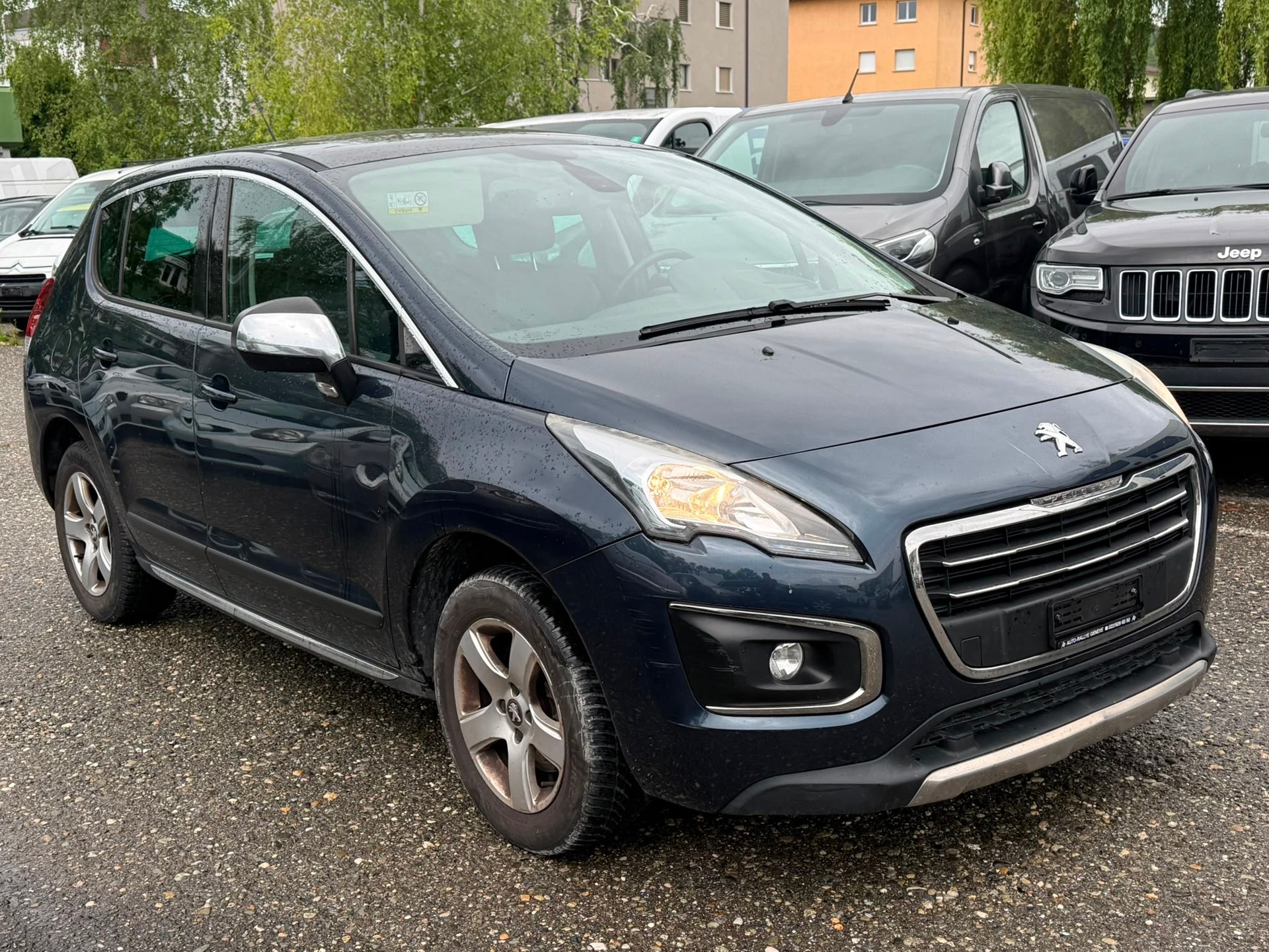 PEUGEOT 3008 1.6 HDI Business automatique-image-1